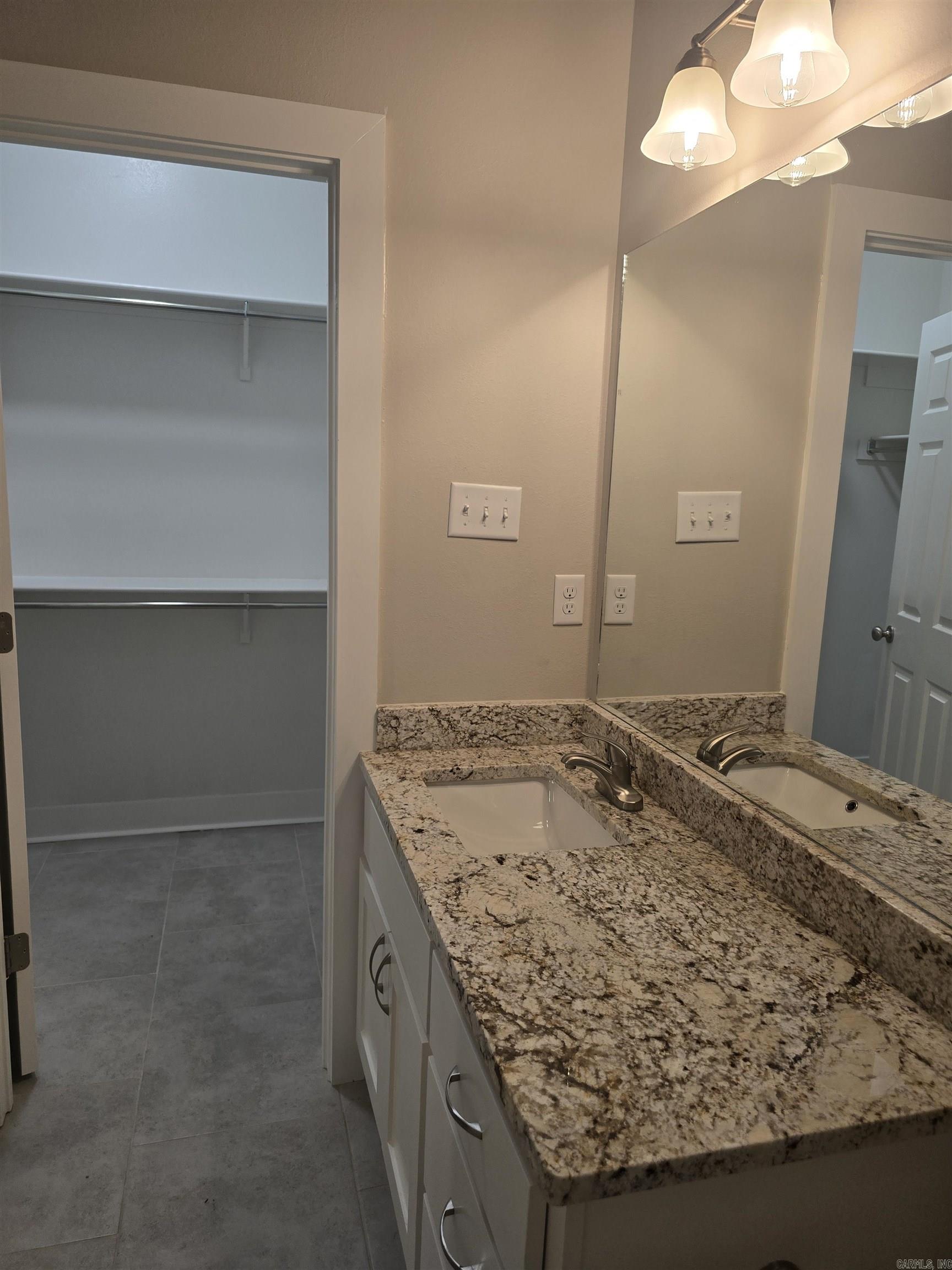 1906 Hutto  Conway, AR