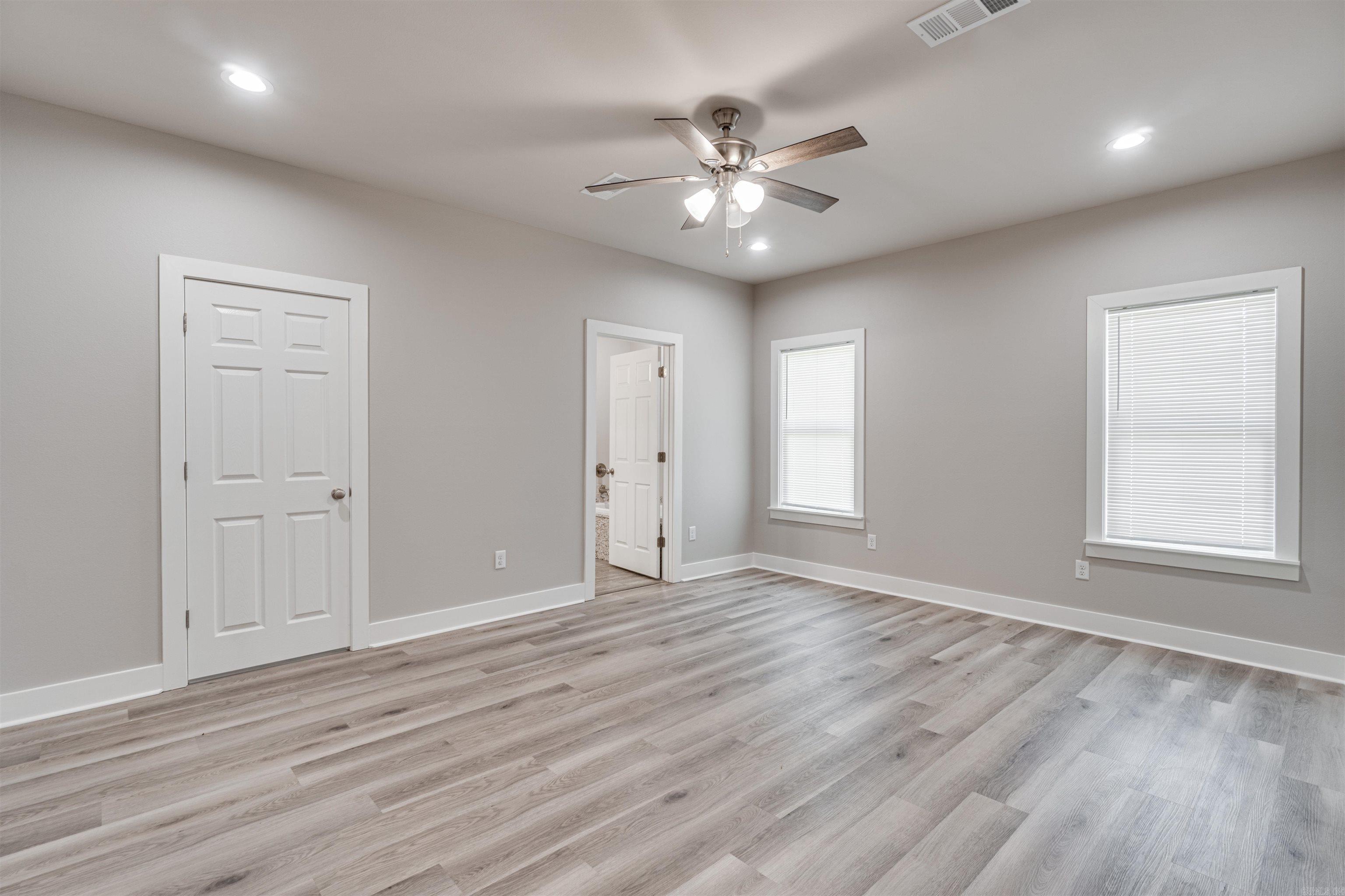 1906 Hutto  Conway, AR