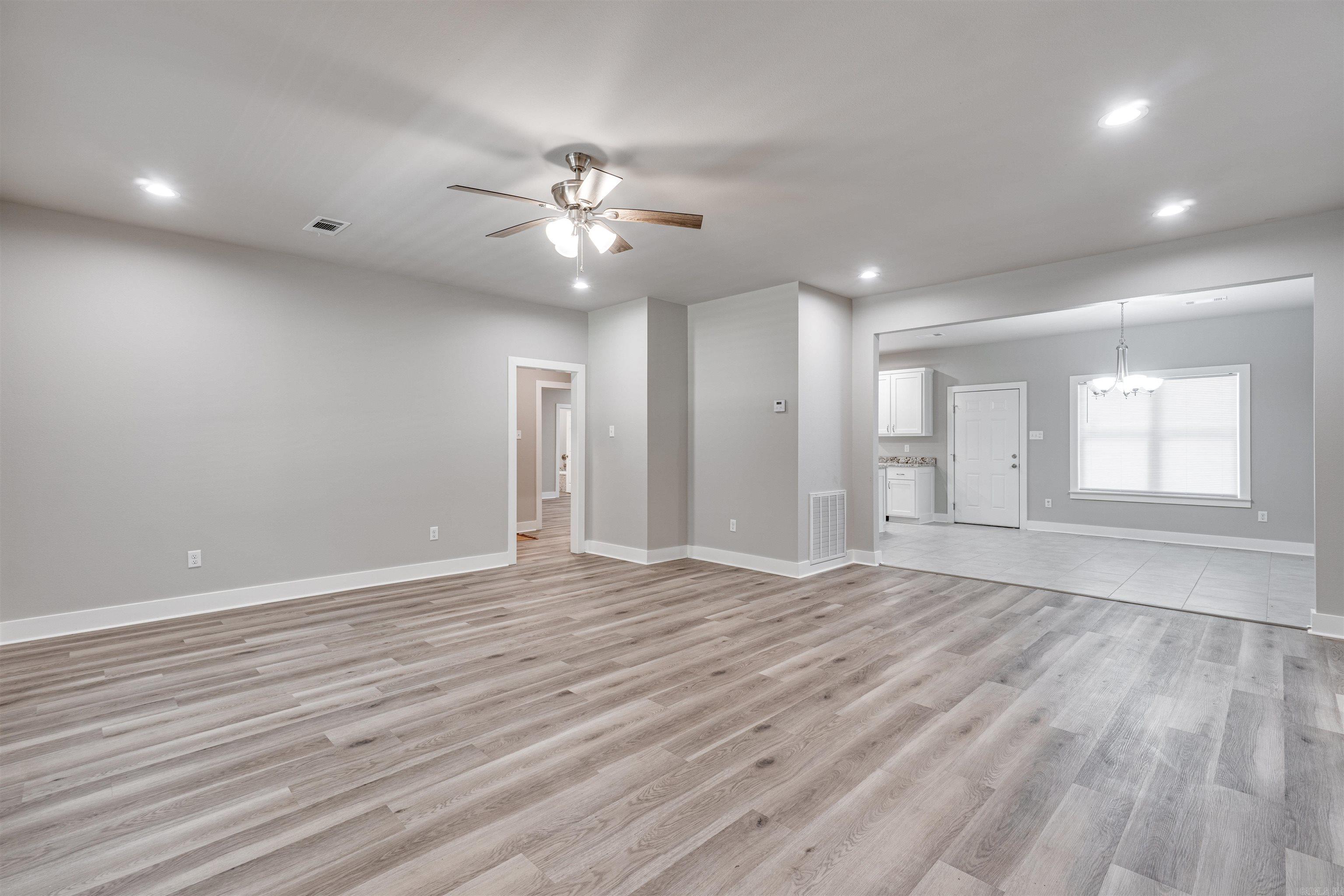 1906 Hutto  Conway, AR