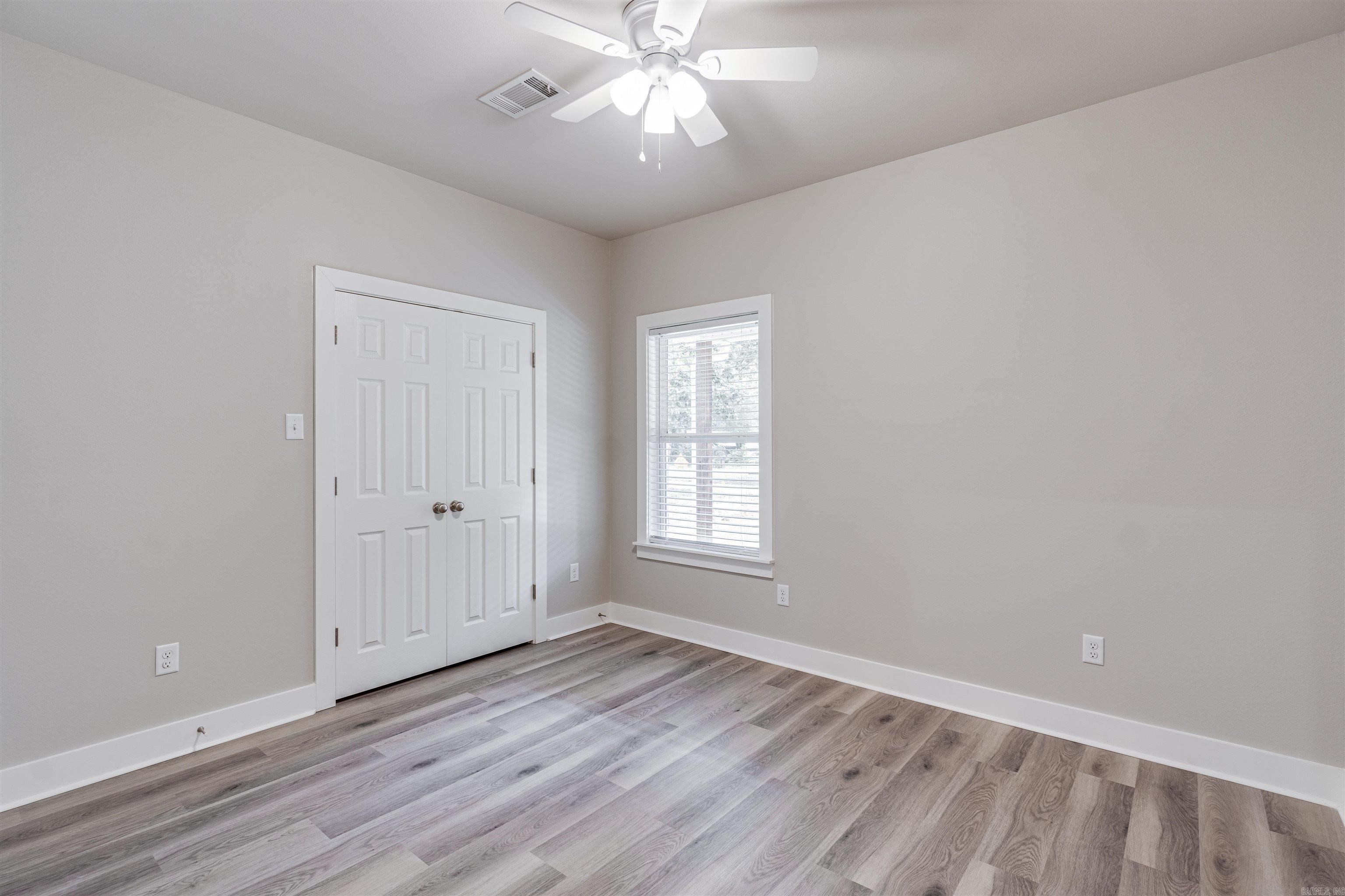 1906 Hutto  Conway, AR