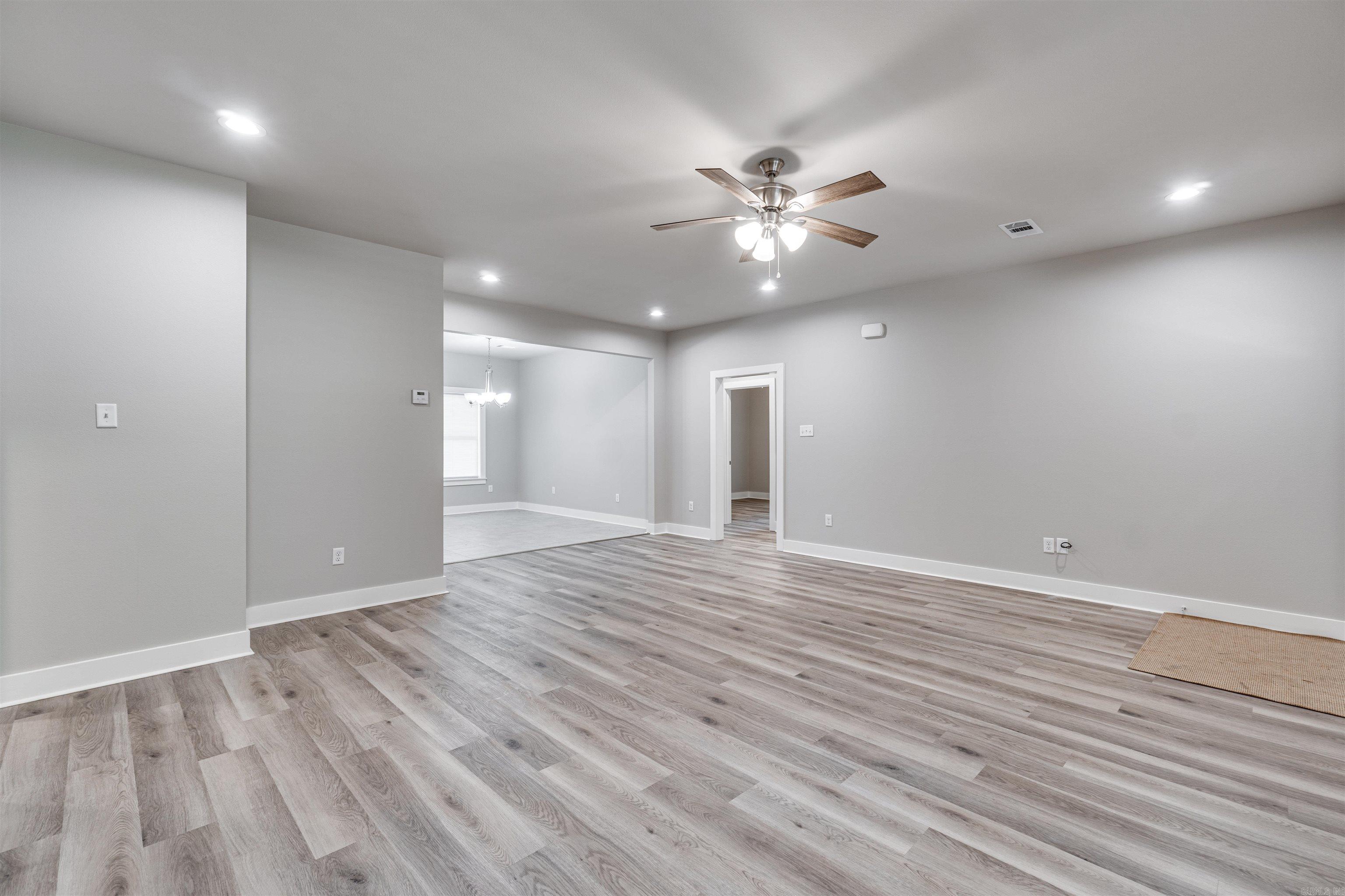 1906 Hutto  Conway, AR