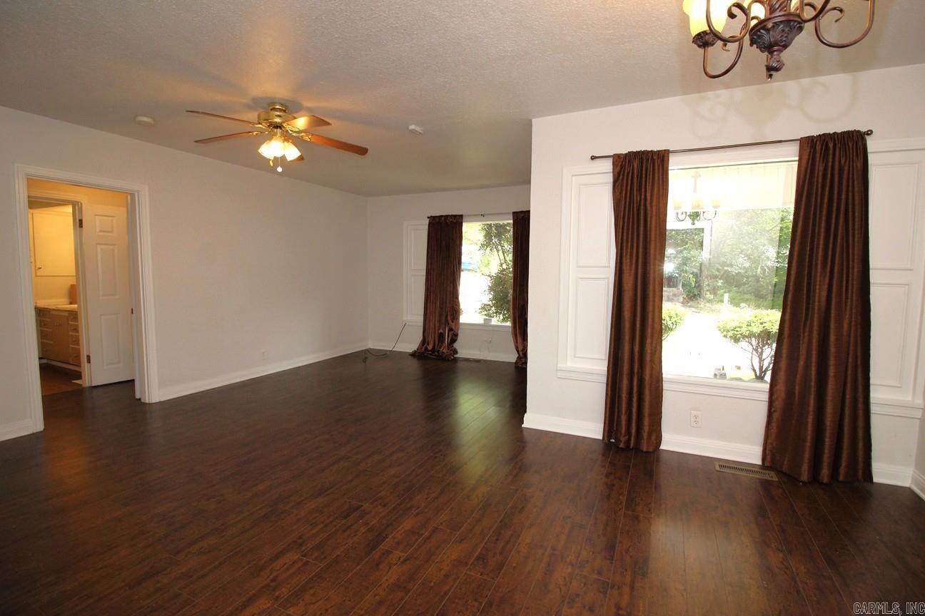 927 Greenwood  Hot Springs, AR