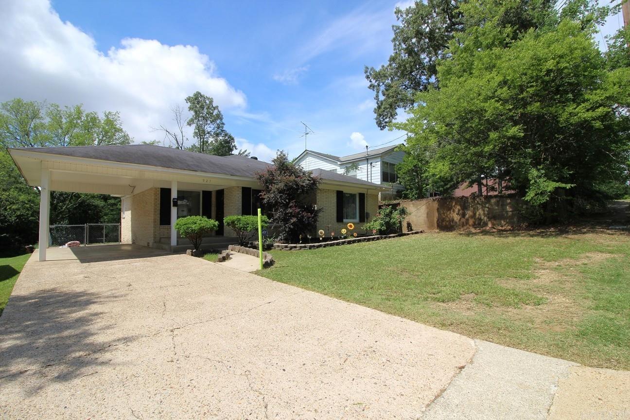 927 Greenwood  Hot Springs, AR