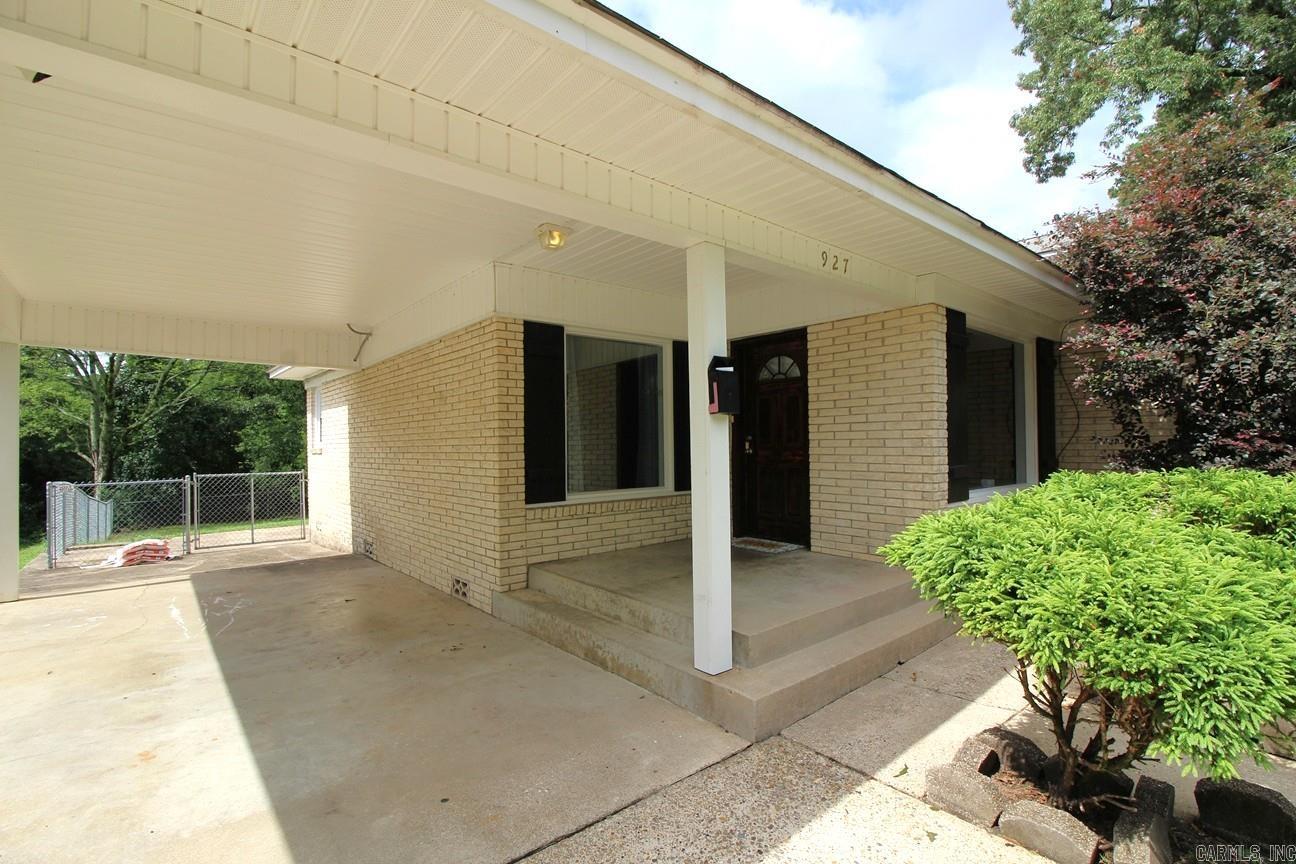 927 Greenwood  Hot Springs, AR