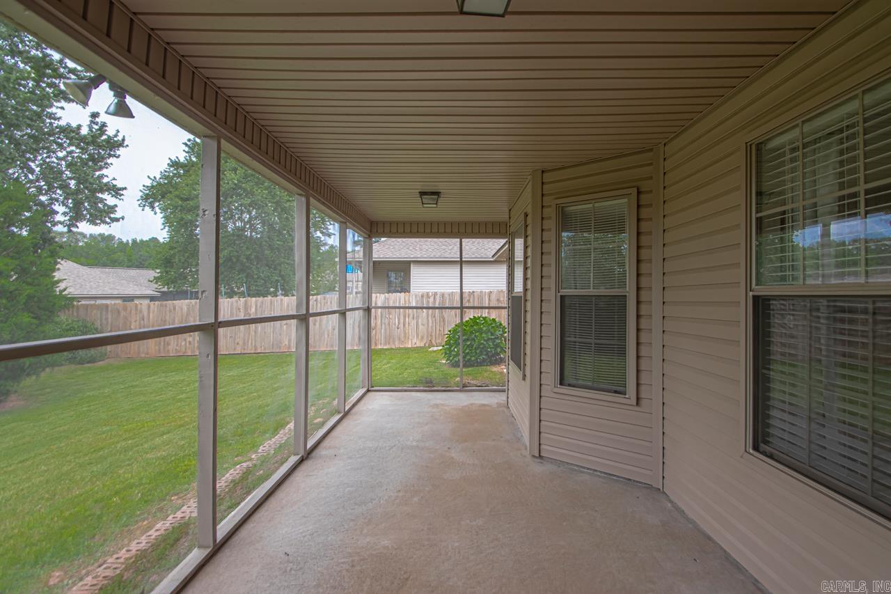 13875 Cherry Glen  Alexander, AR