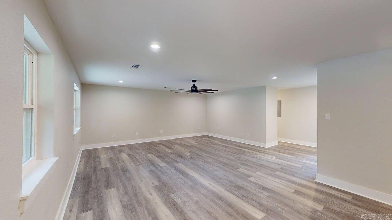 18 1/2 Woodlawn  Conway, AR