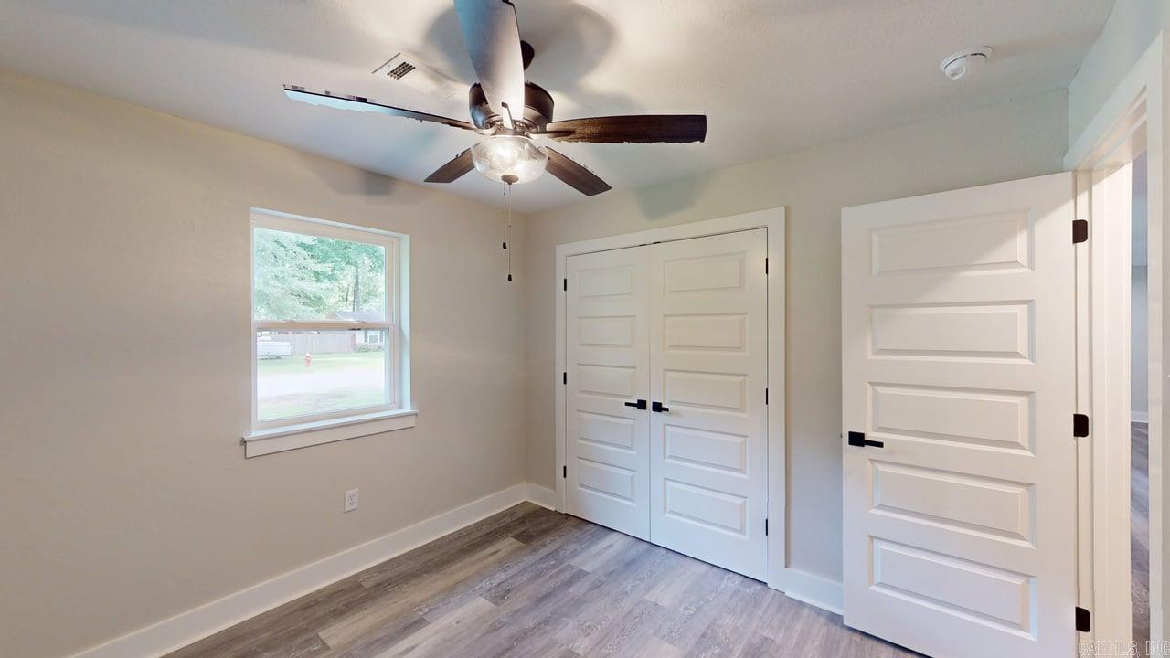 18 1/2 Woodlawn  Conway, AR
