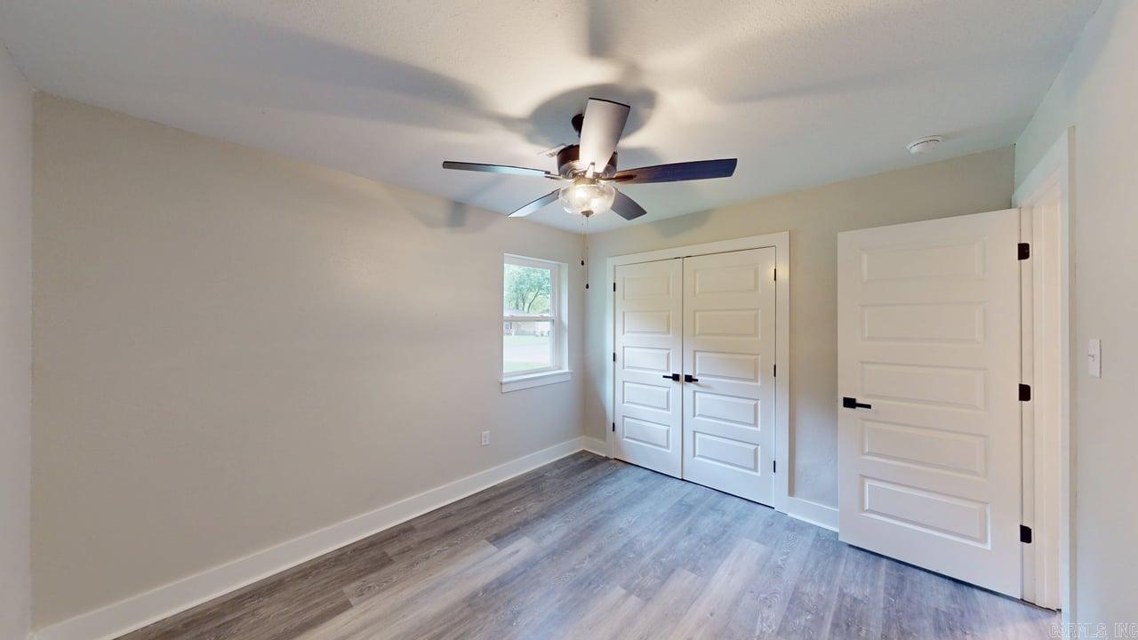 18 1/2 Woodlawn  Conway, AR