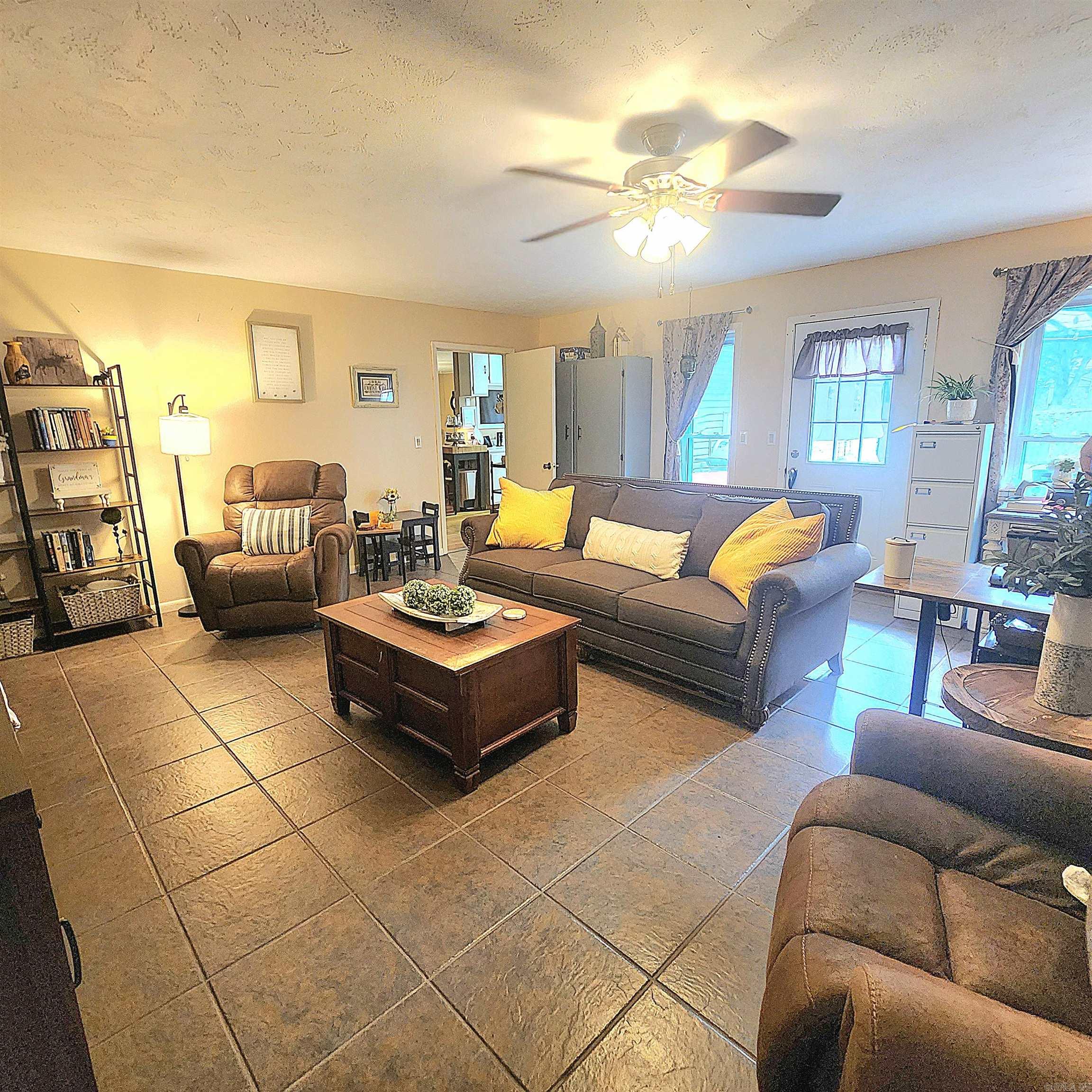 1407 W Front  Heber Springs, AR