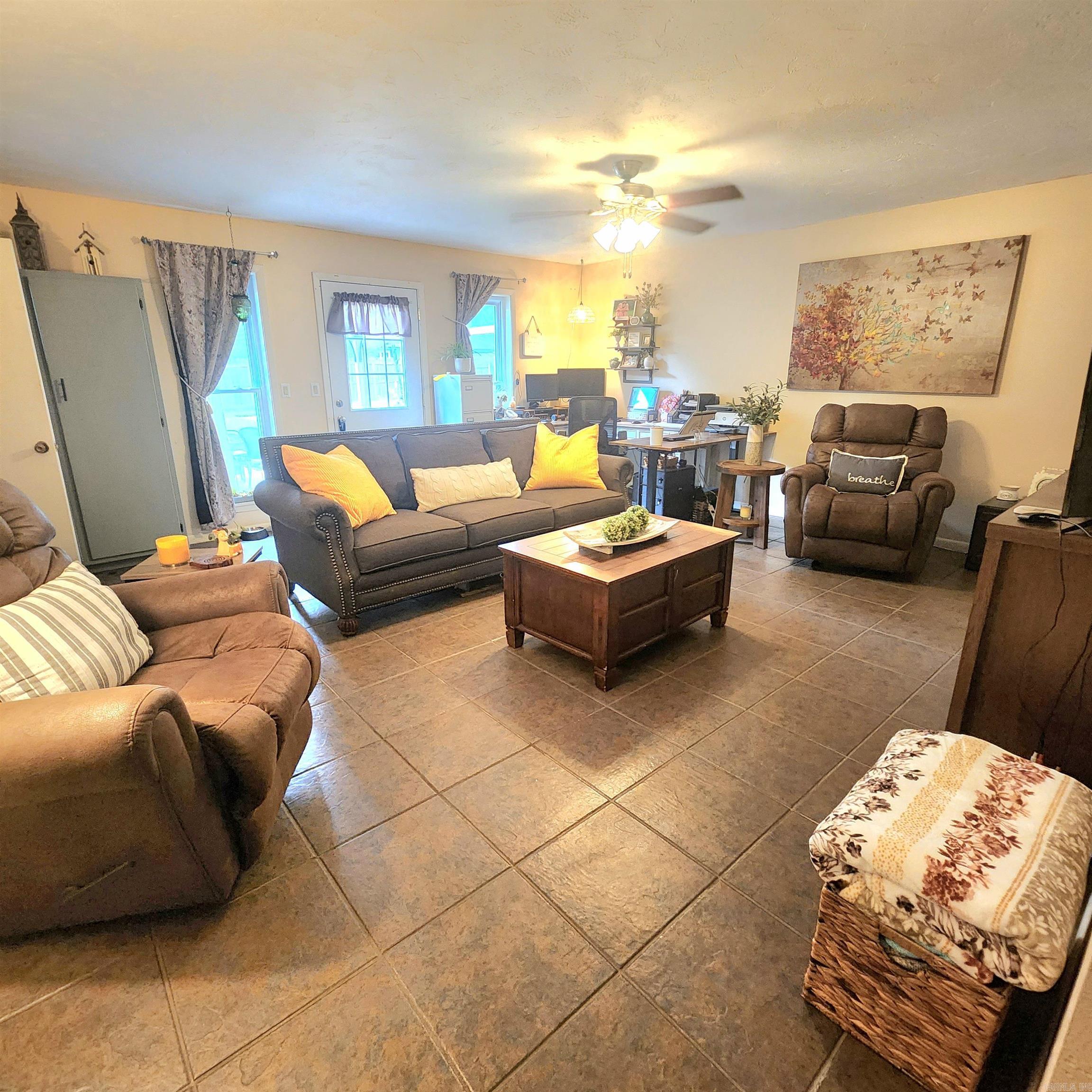 1407 W Front  Heber Springs, AR