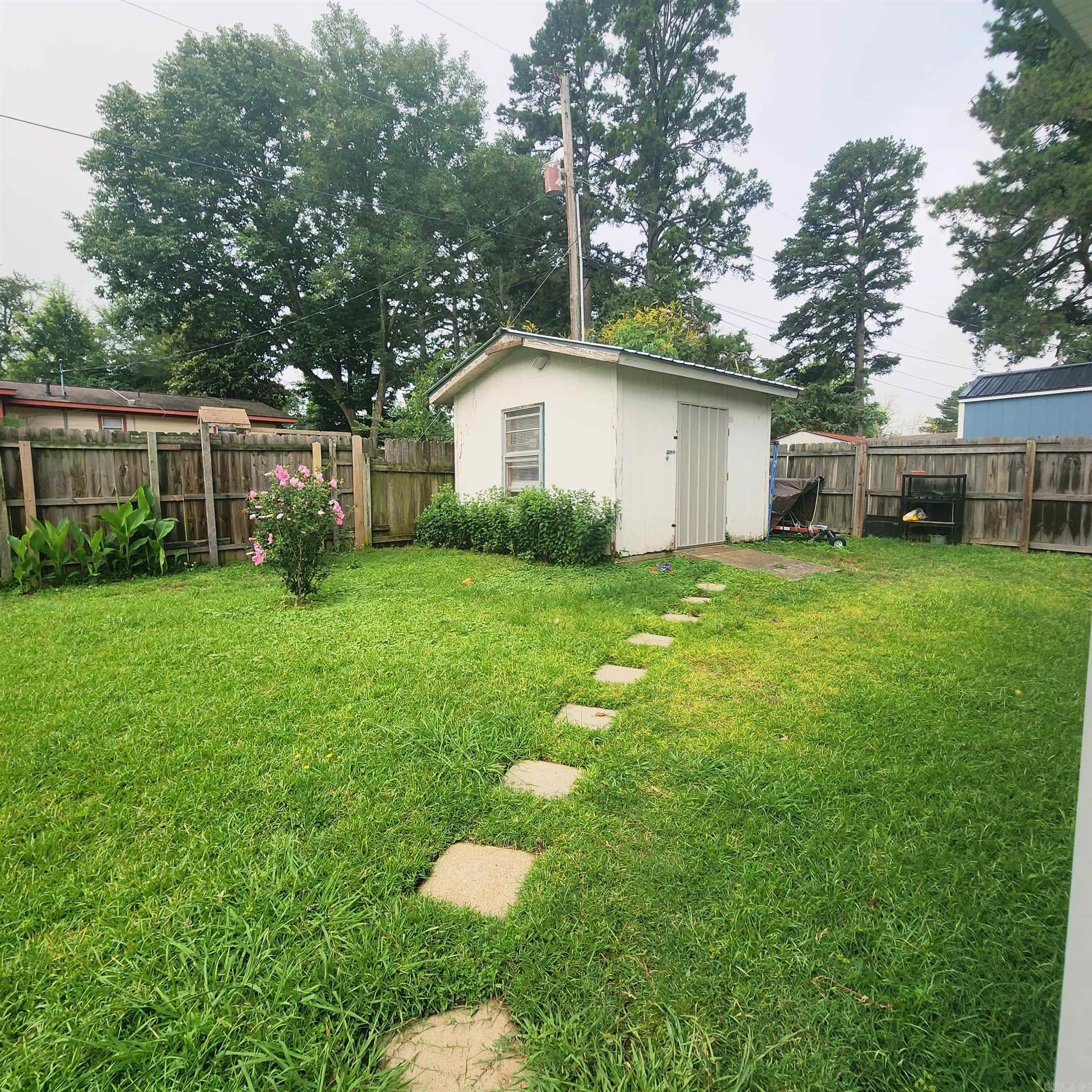 1407 W Front  Heber Springs, AR