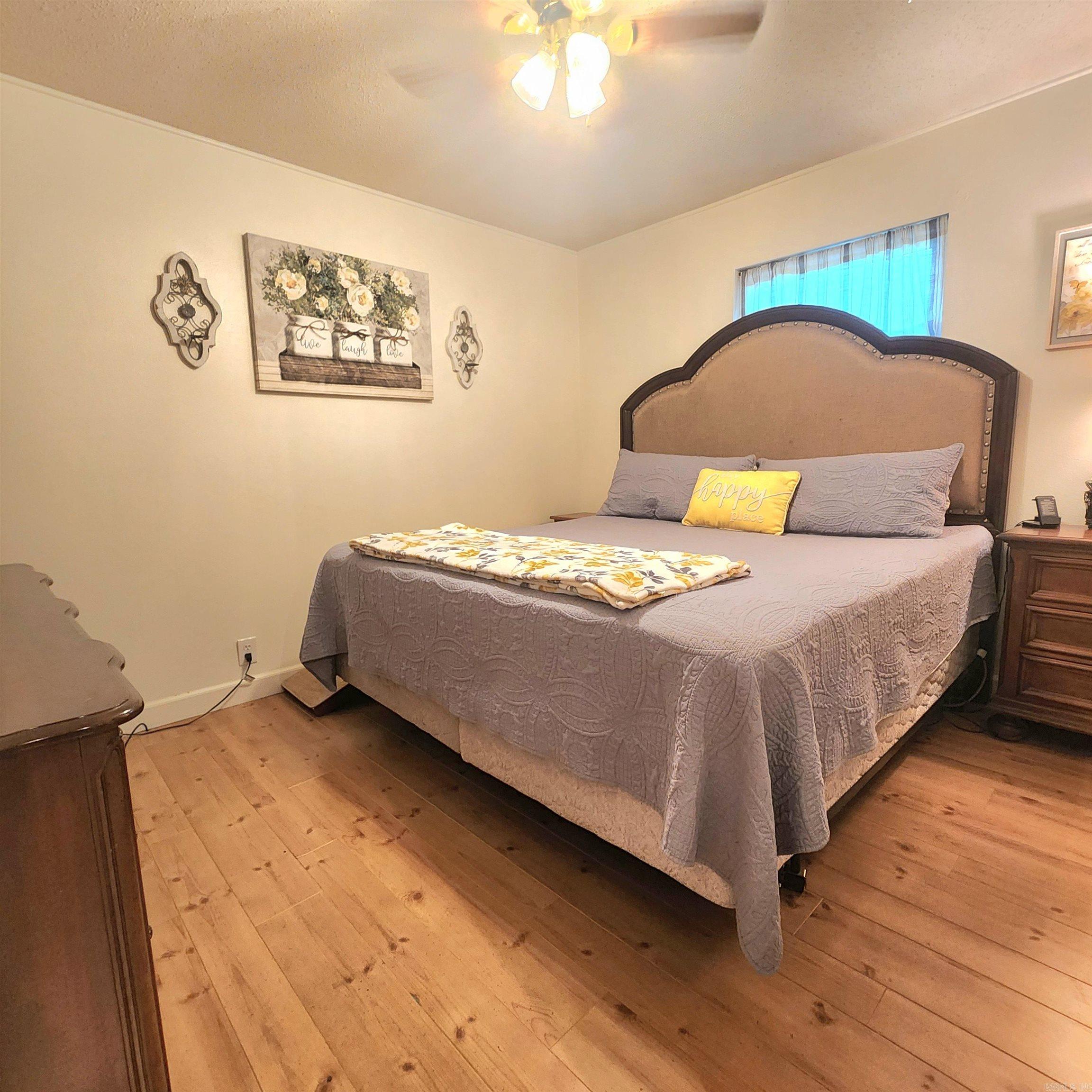 1407 W Front  Heber Springs, AR