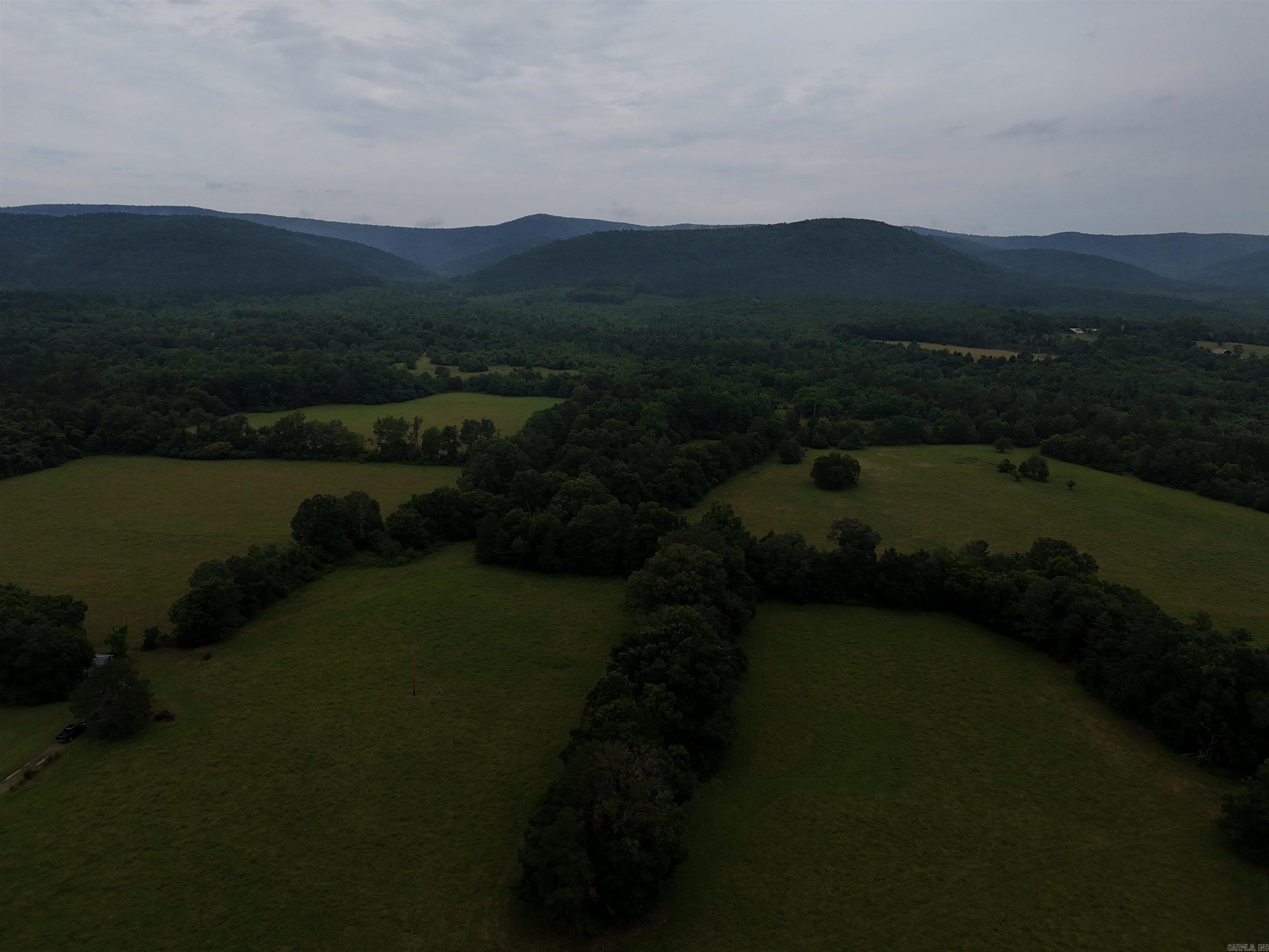 Unk Polk Road 72  Mena, AR