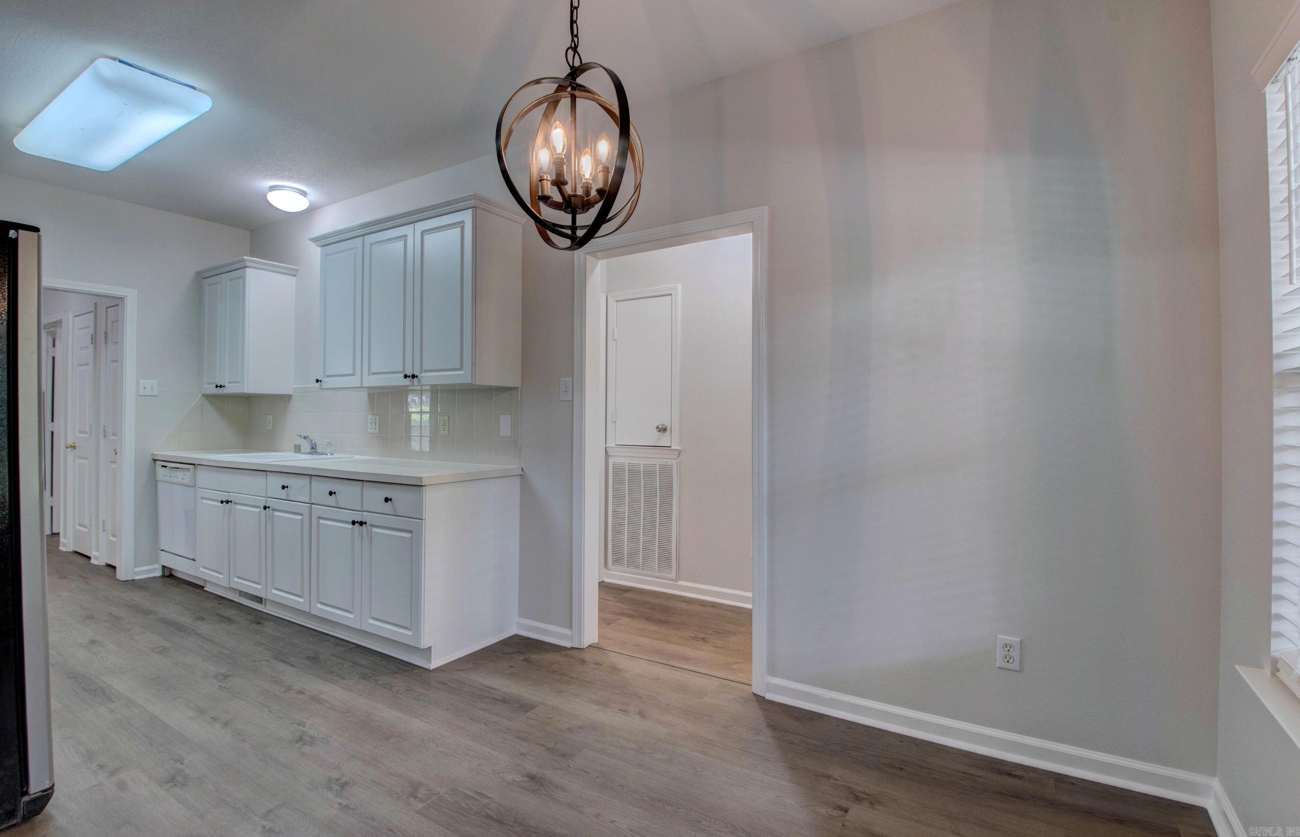 12825 Westglen  Little Rock, AR