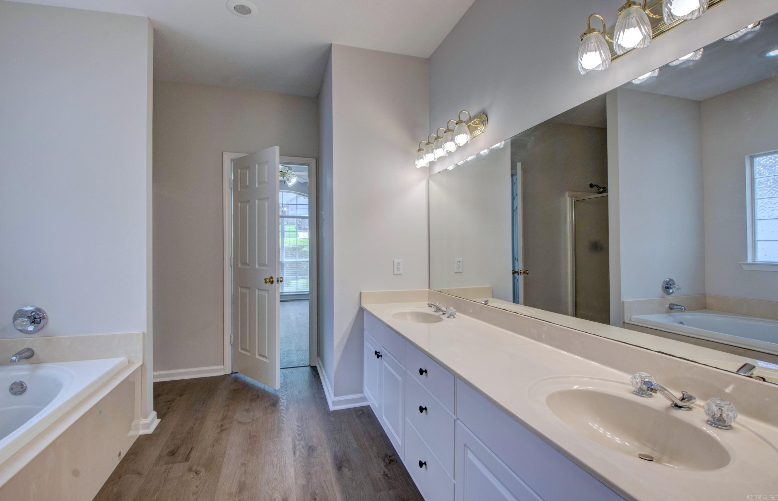 12825 Westglen  Little Rock, AR