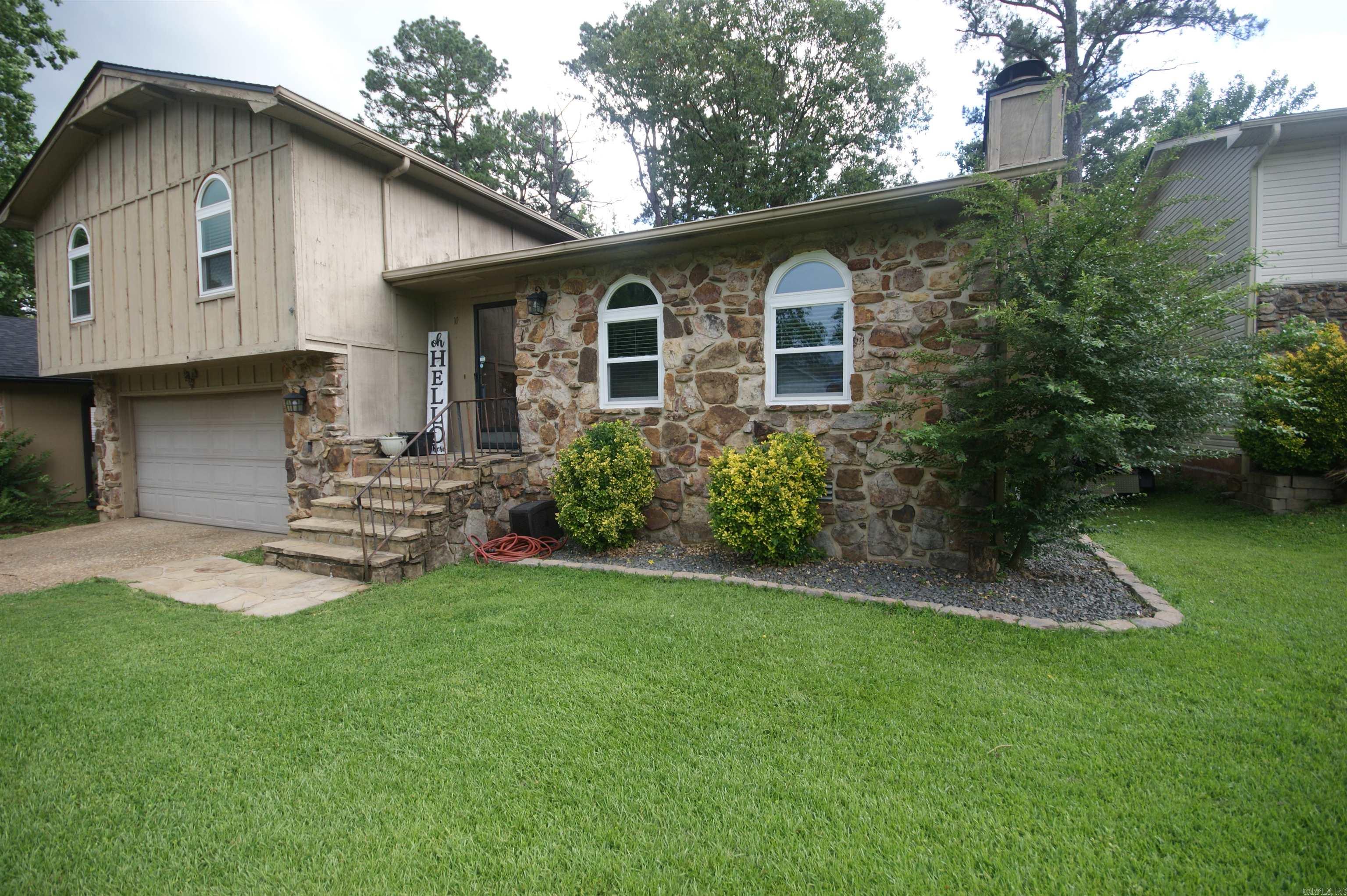 10 Page  Maumelle, AR