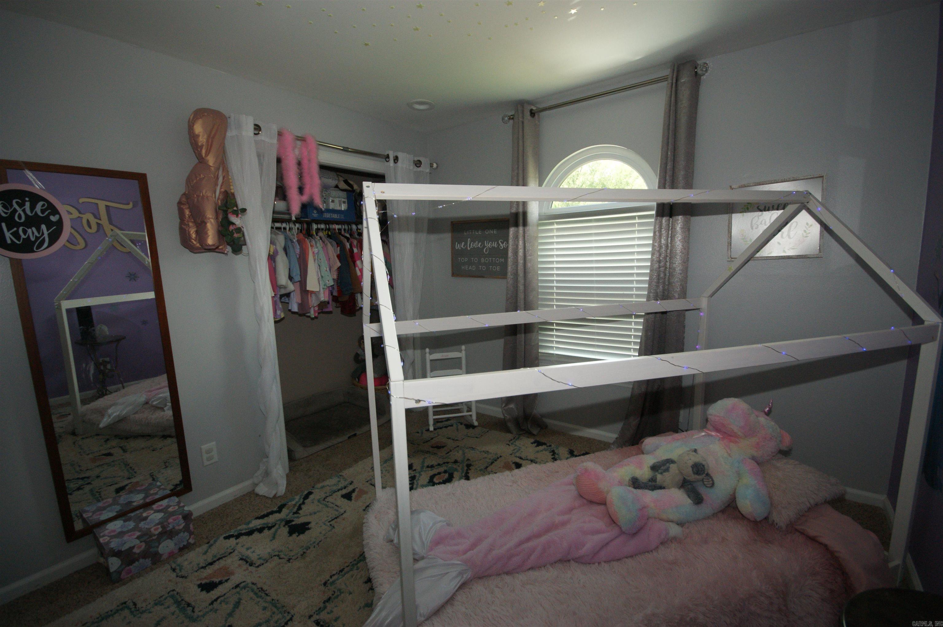 10 Page  Maumelle, AR