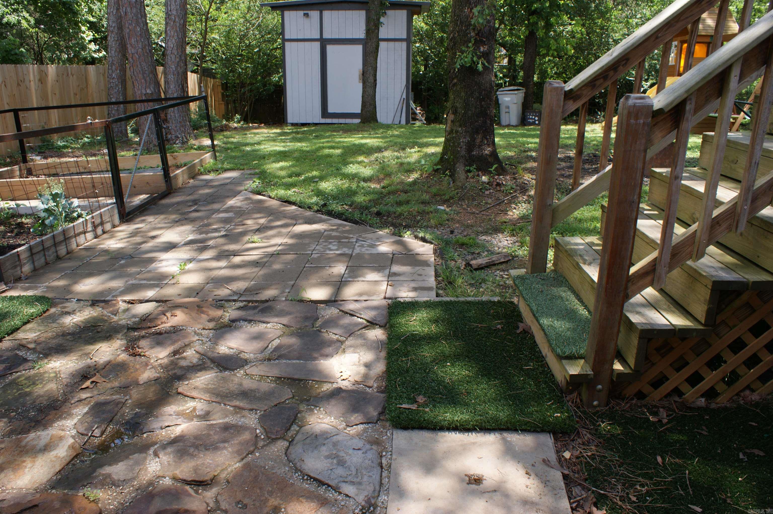 10 Page  Maumelle, AR