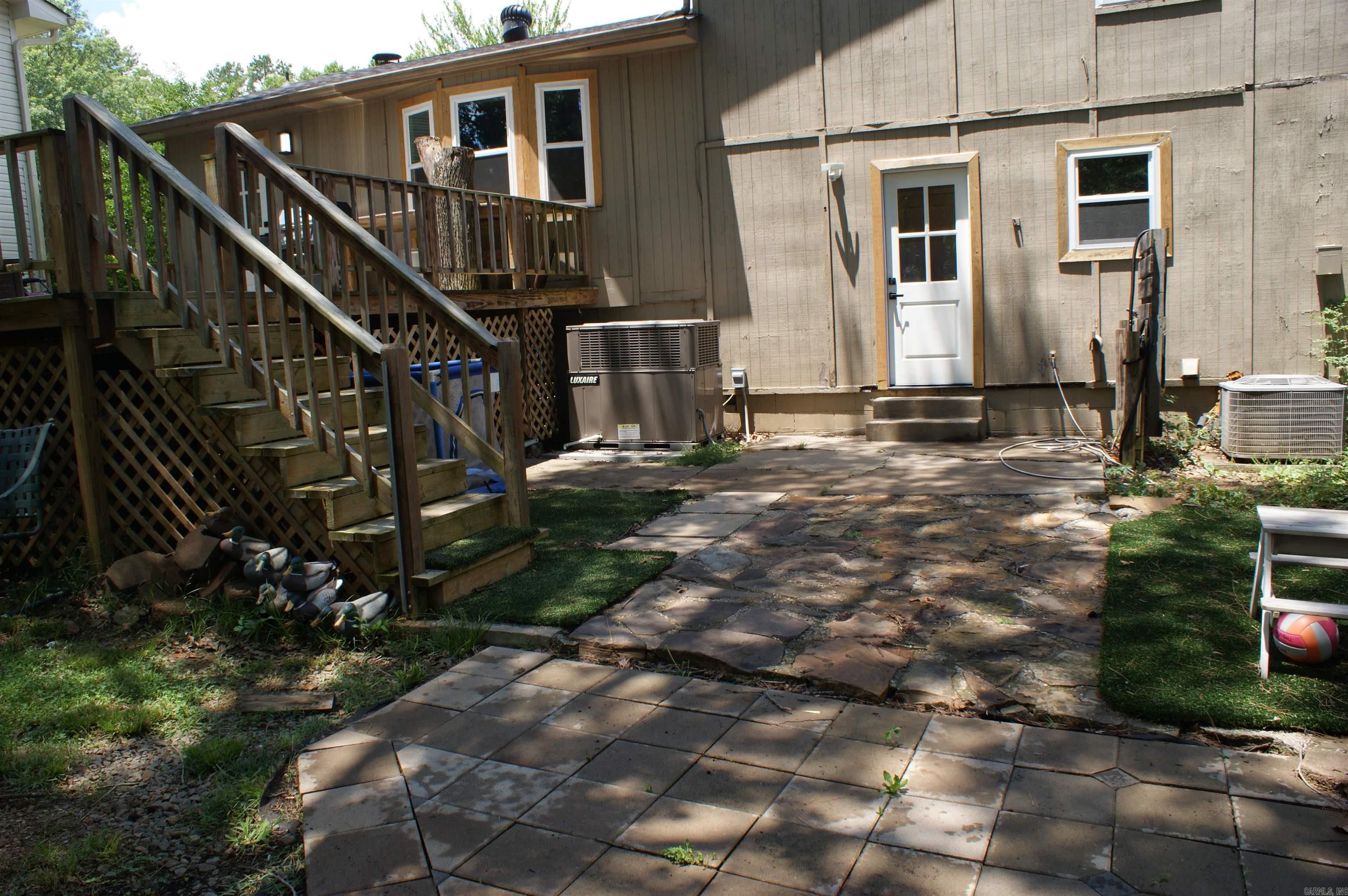 10 Page  Maumelle, AR