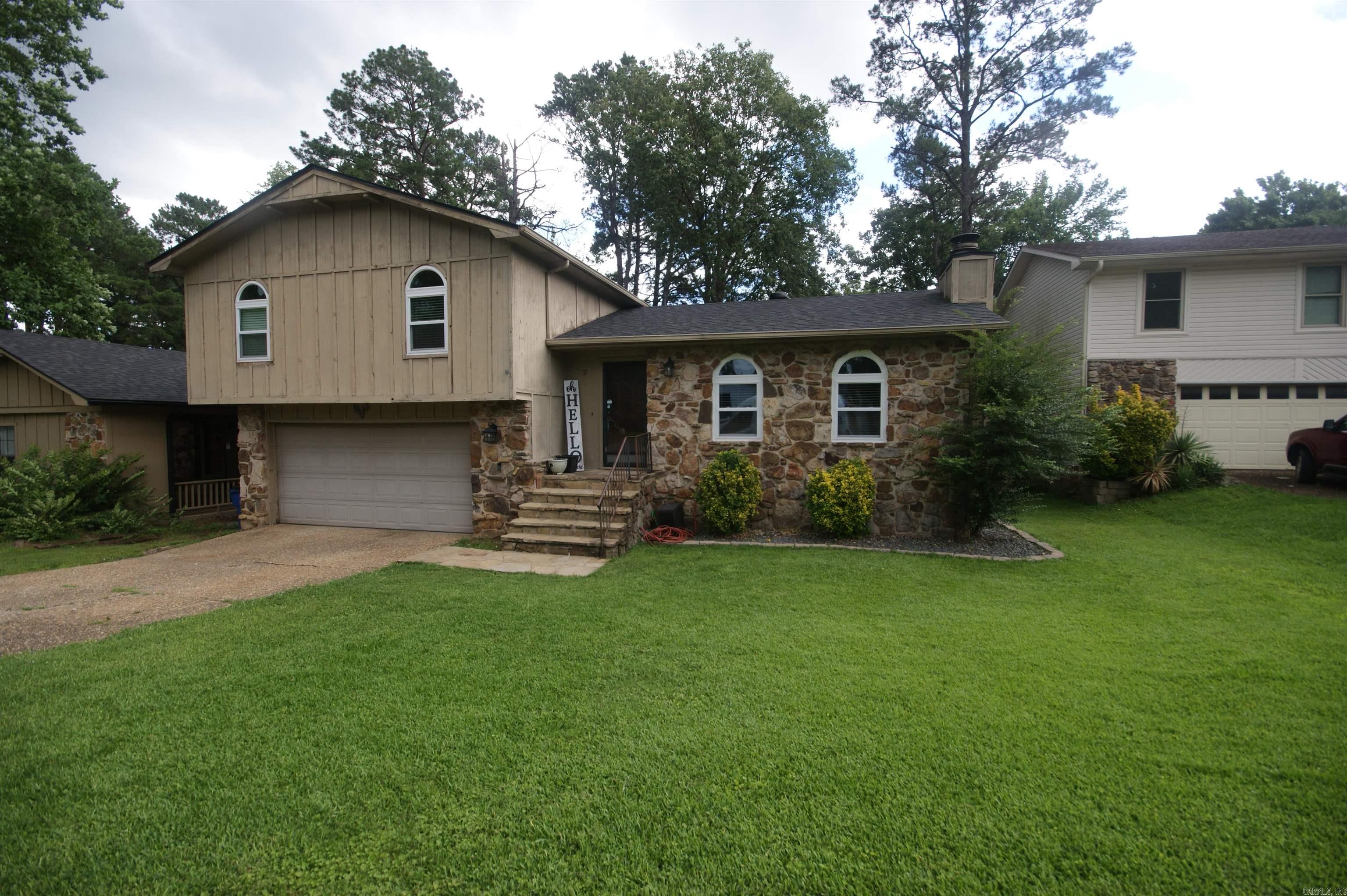 10 Page  Maumelle, AR