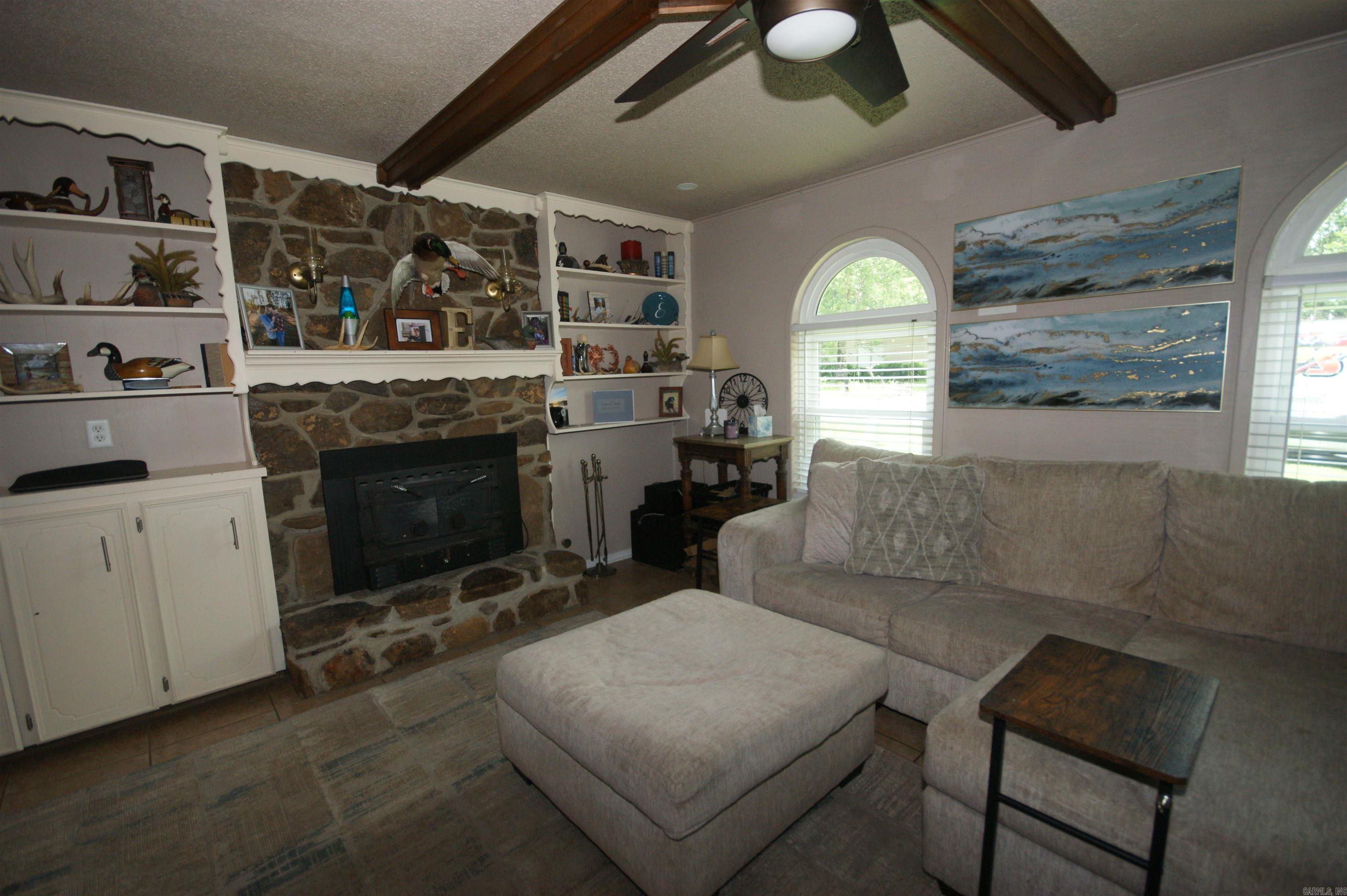 10 Page  Maumelle, AR