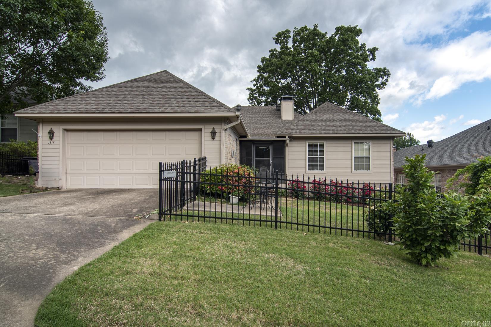1315 GLENEAGLES COURT  Little Rock, AR