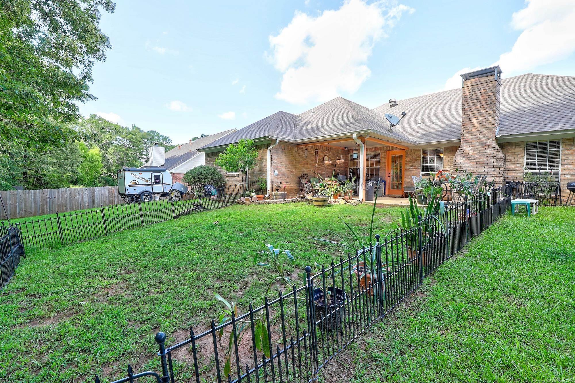 203 Peter Alan  Wake Village, TX