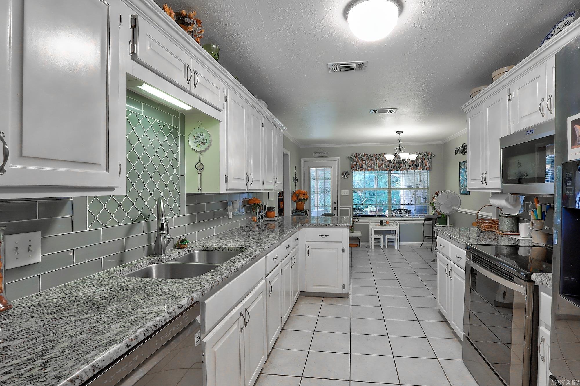 203 Peter Alan  Wake Village, TX