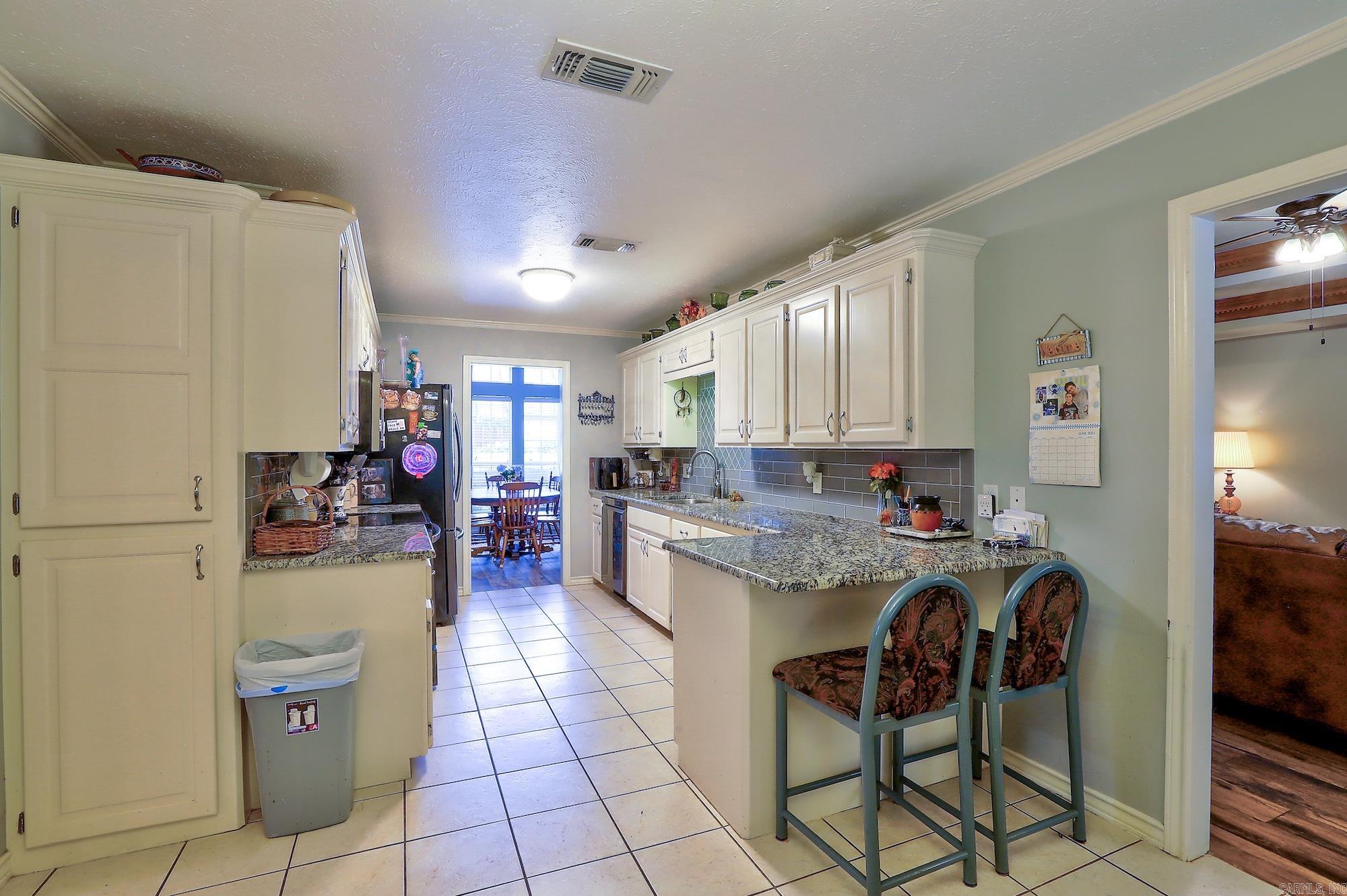 203 Peter Alan  Wake Village, TX