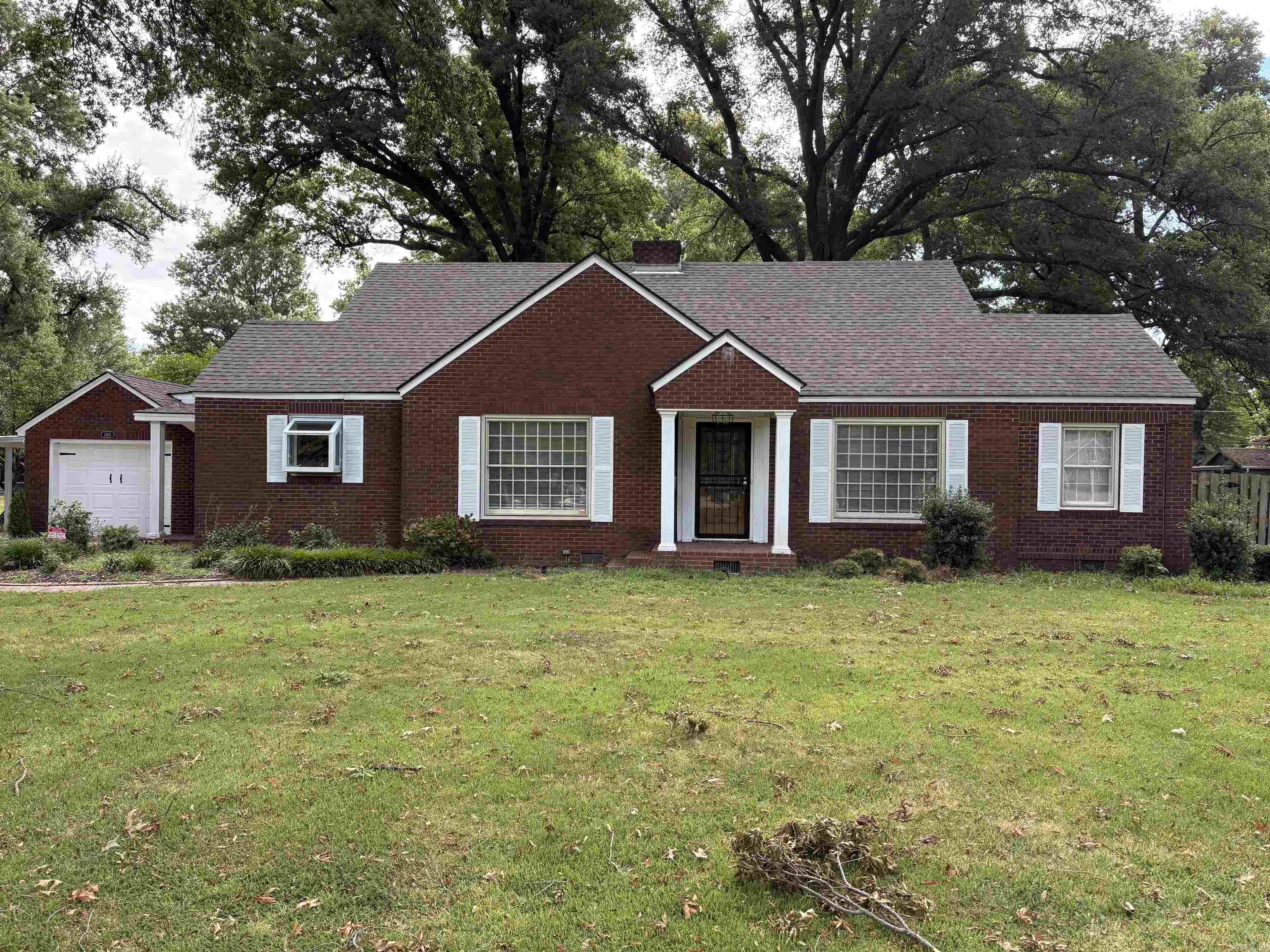 1304 N 6th Blytheville, AR 72315