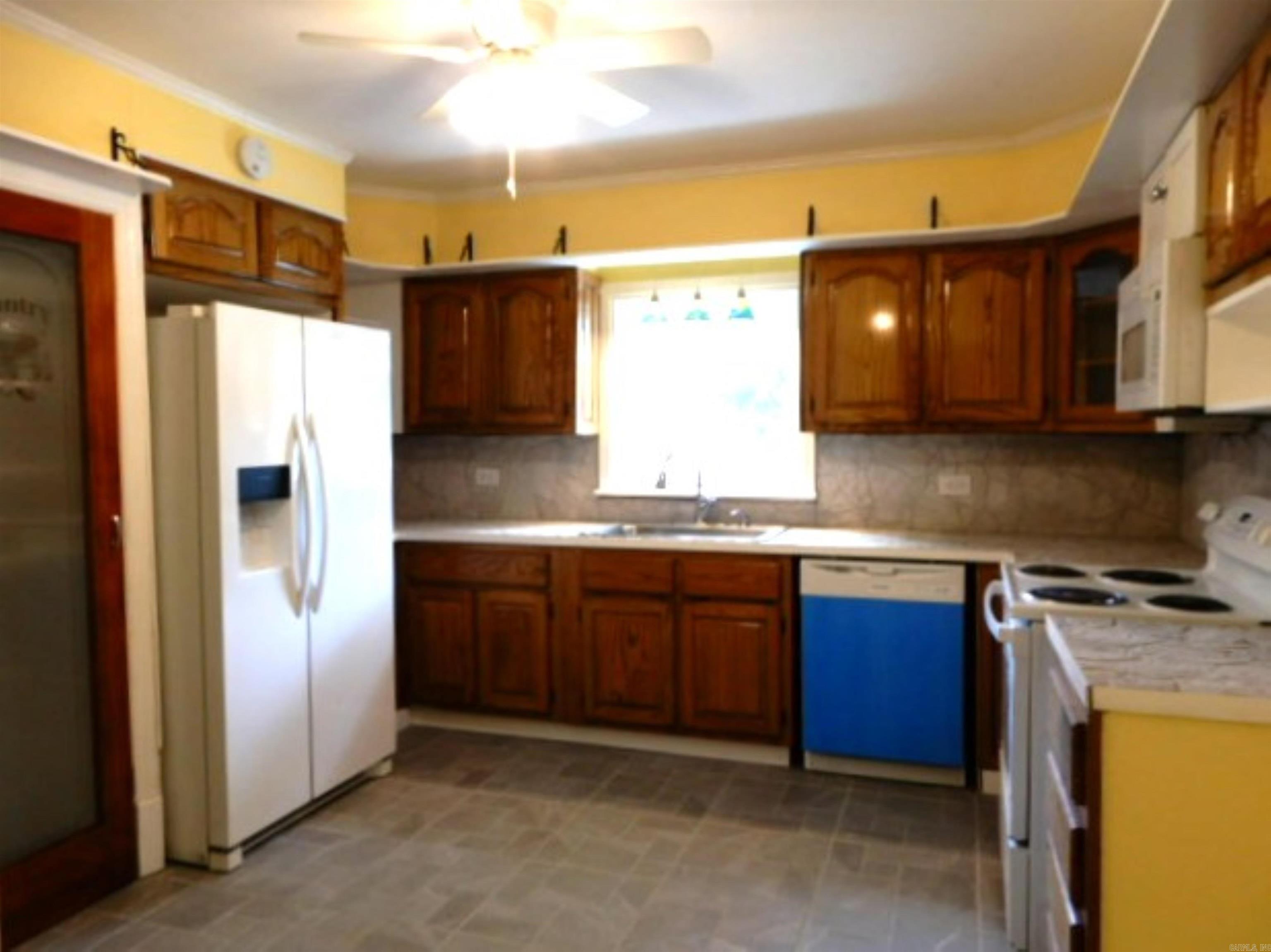 1304 N 6th  Blytheville, AR