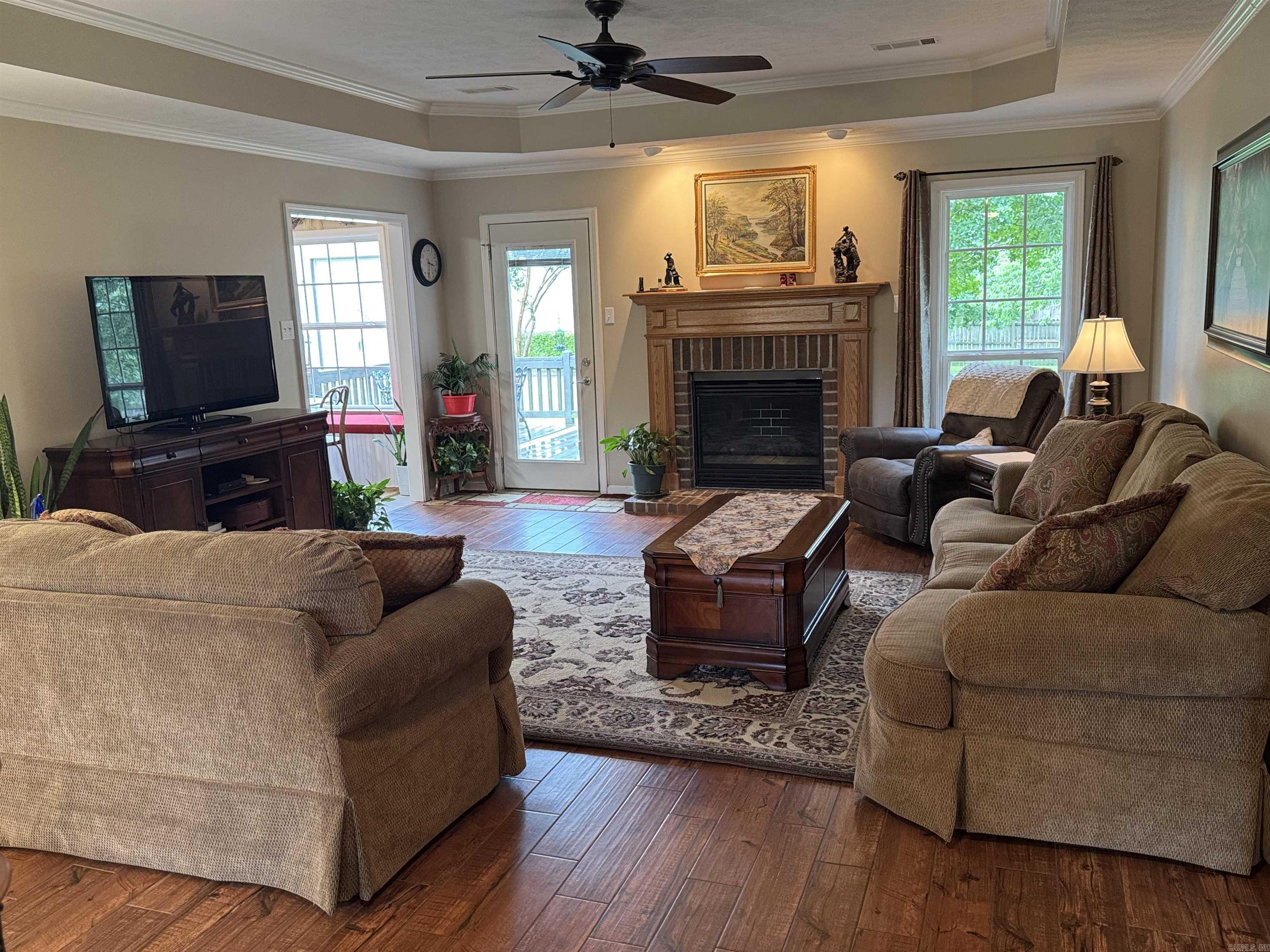 111 Johnston  Greers Ferry, AR