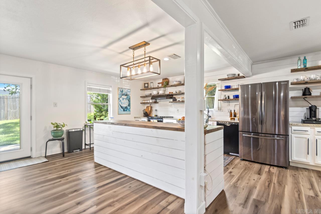 4 Coachlight Circle Little Rock, AR 72227