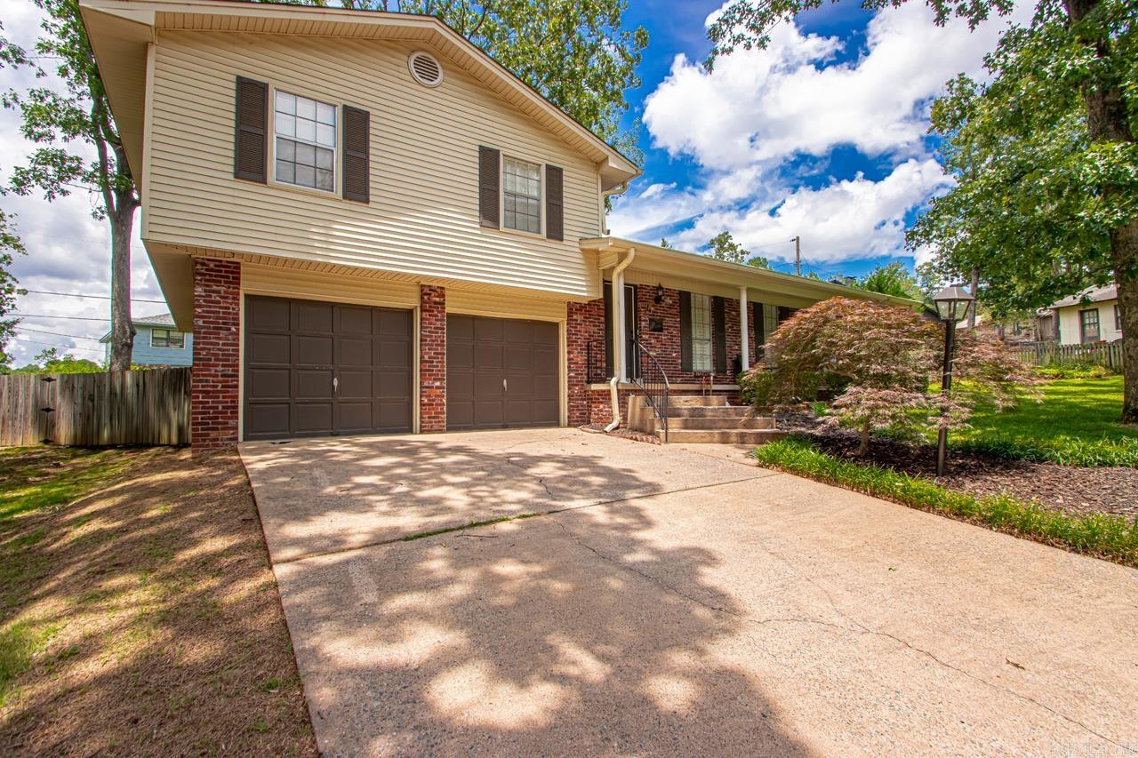 4 Coachlight  Little Rock, AR