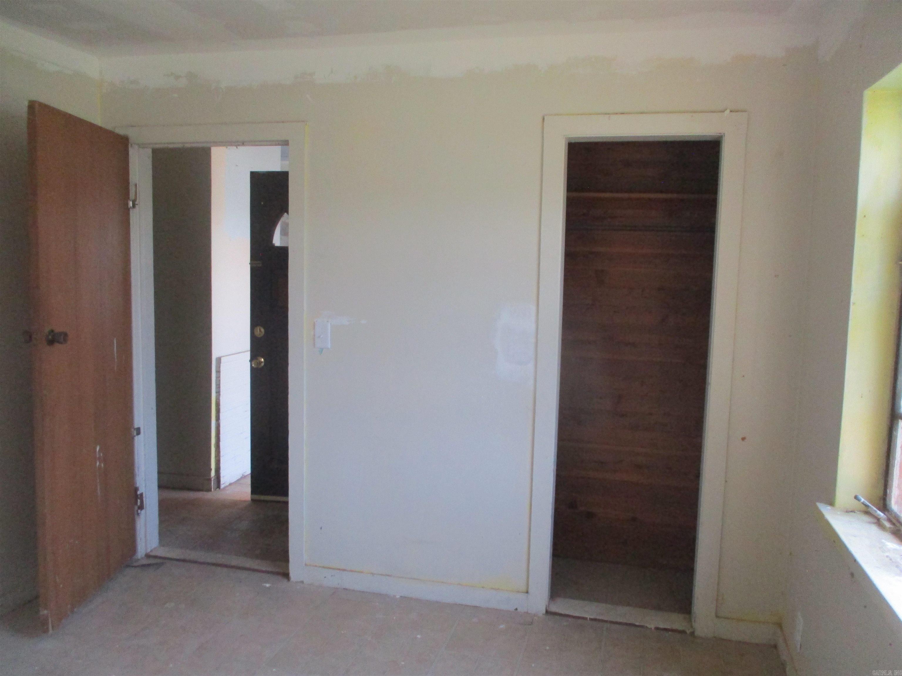 1006 W Cherry  Clarksville, AR