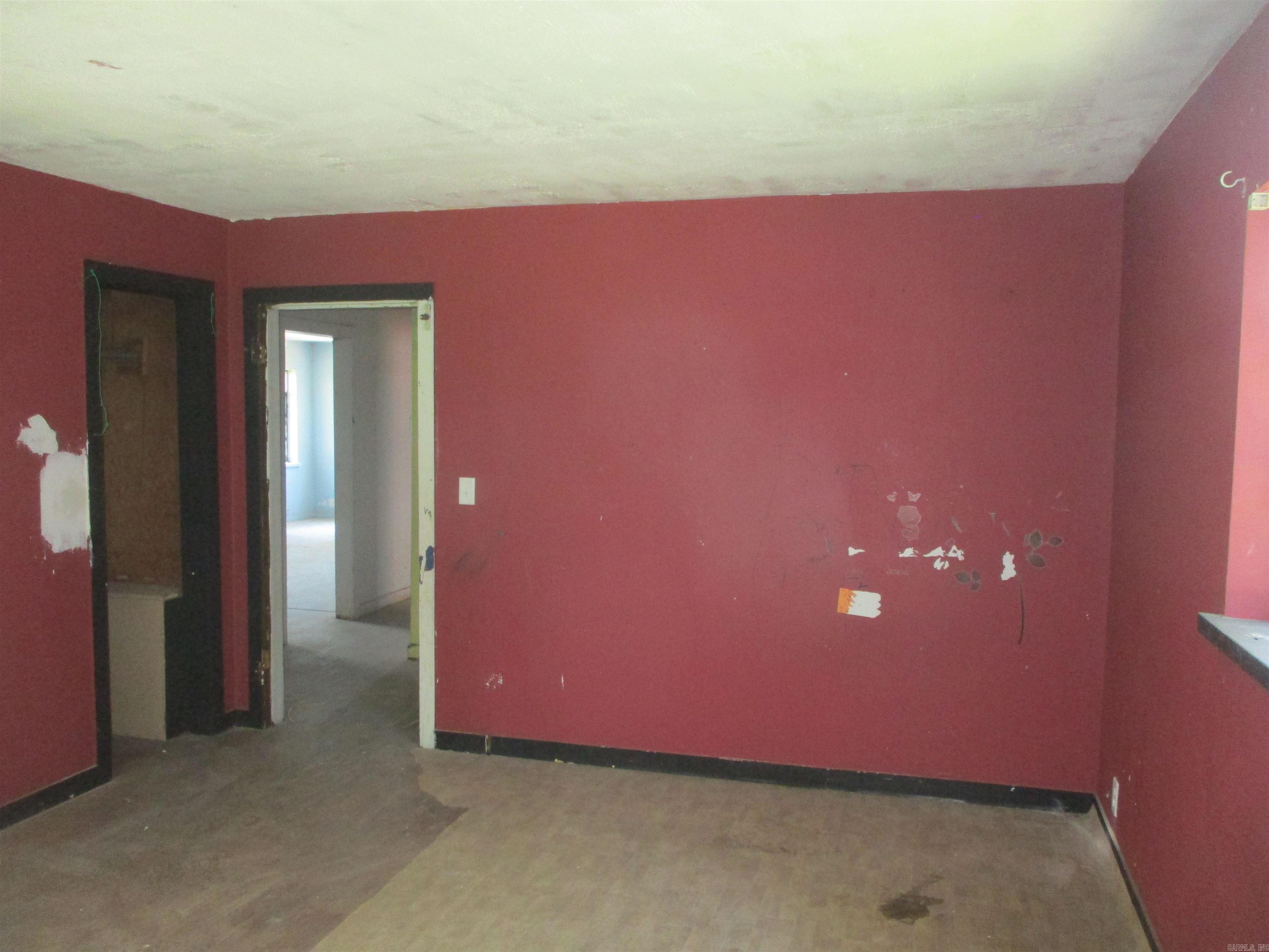 1006 W Cherry  Clarksville, AR