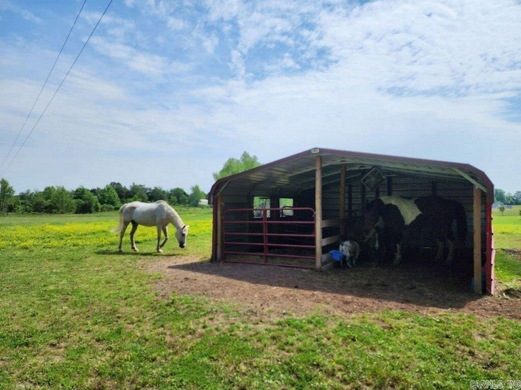 212 Wolf Branch Road  Greenbrier, AR