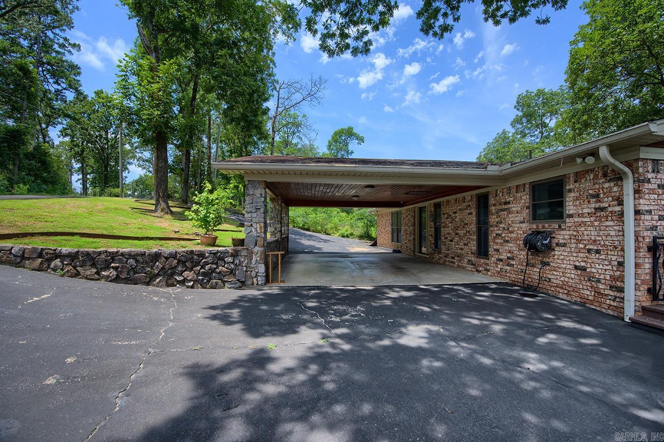 121 Atkinson  Hot Springs, AR