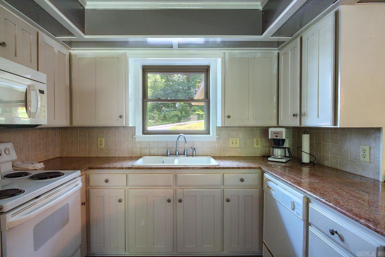 121 Atkinson  Hot Springs, AR
