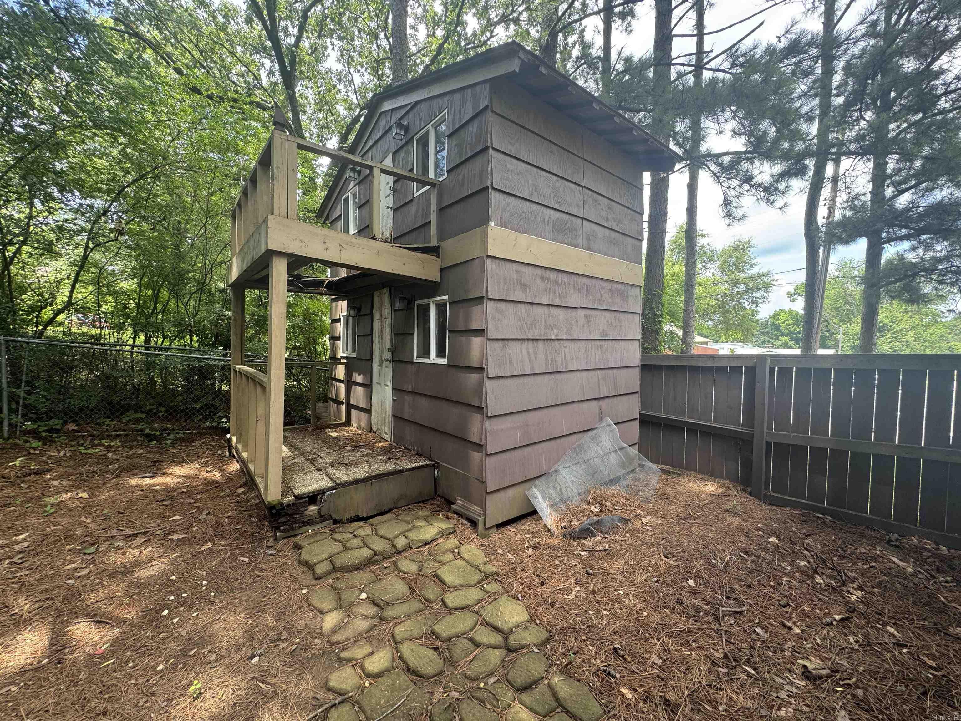 611 W Moore  Searcy, AR