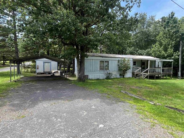 111  Bobby Rd.  Higden, AR