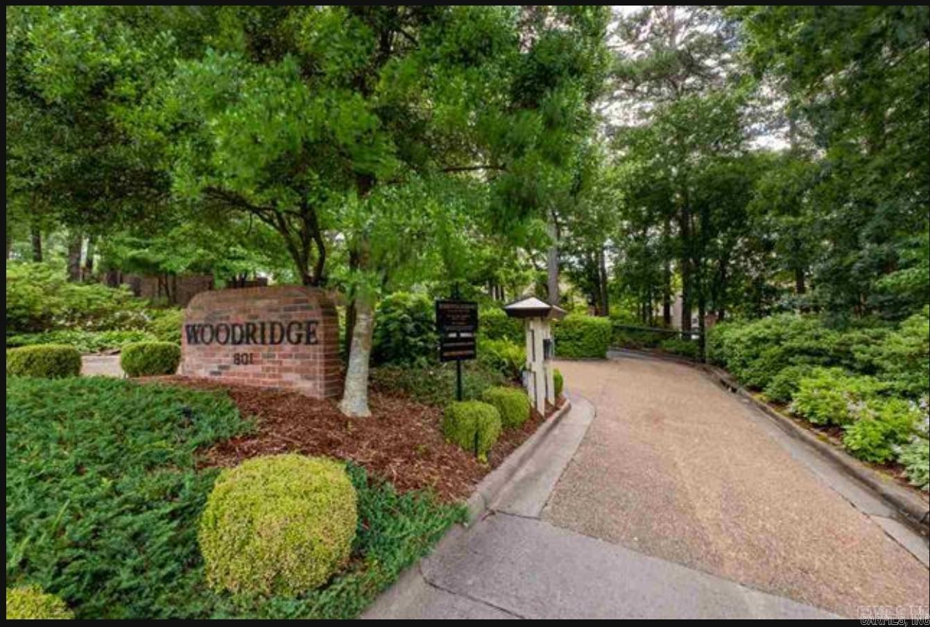 801 Pleasant Valley Drive, Unit 19  Little Rock, AR