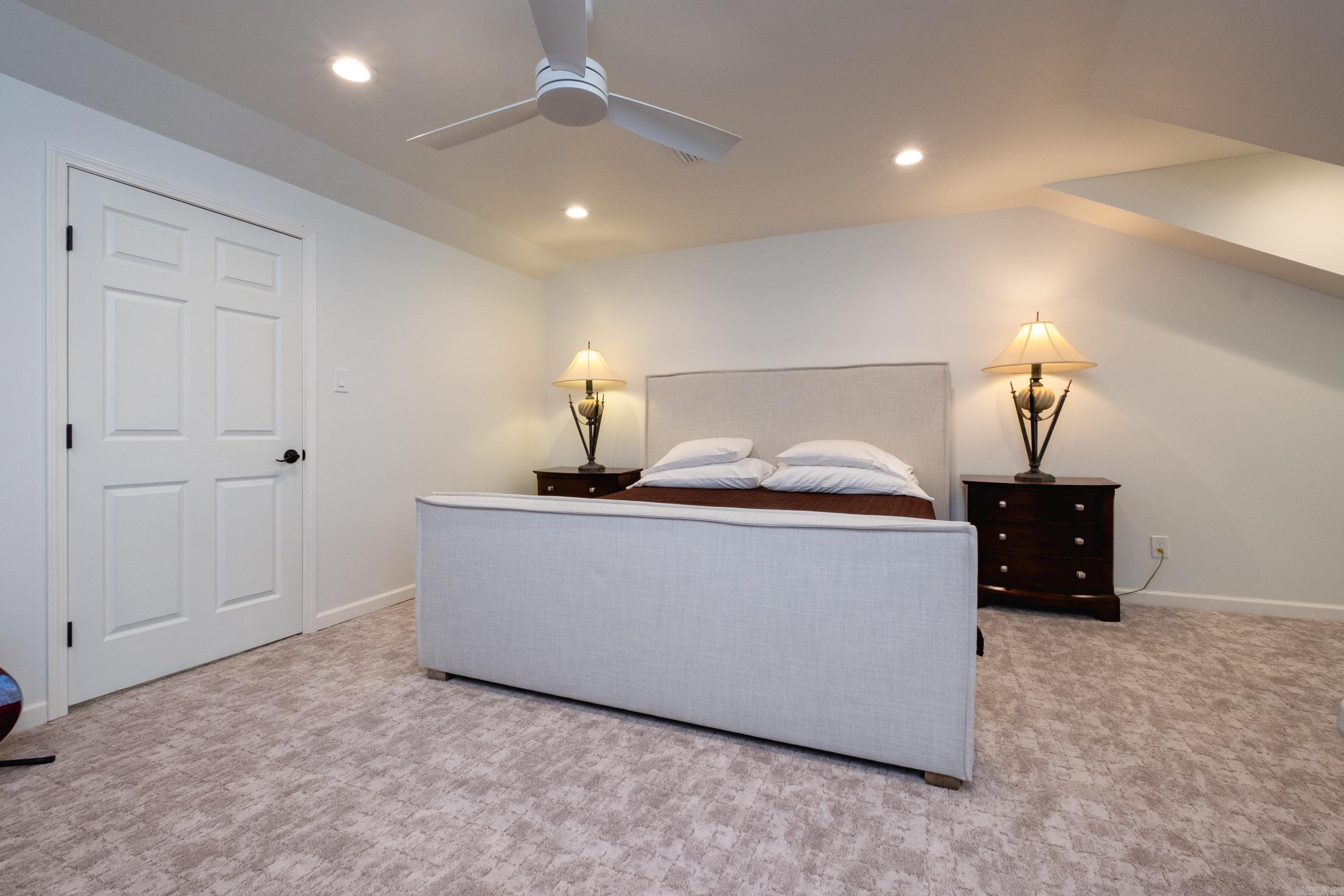 801 Pleasant Valley Drive, Unit 19  Little Rock, AR
