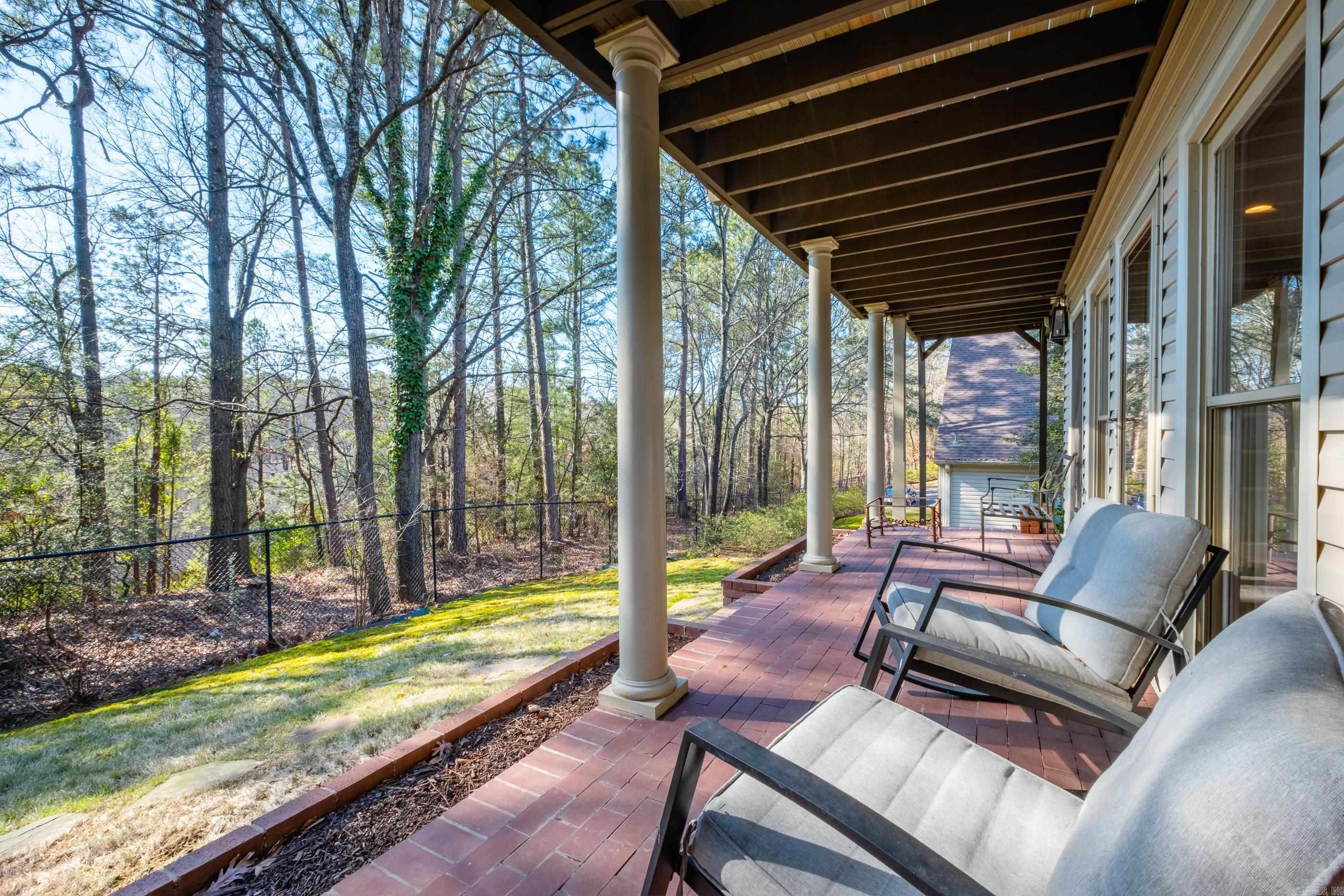 801 Pleasant Valley Drive, Unit 19  Little Rock, AR