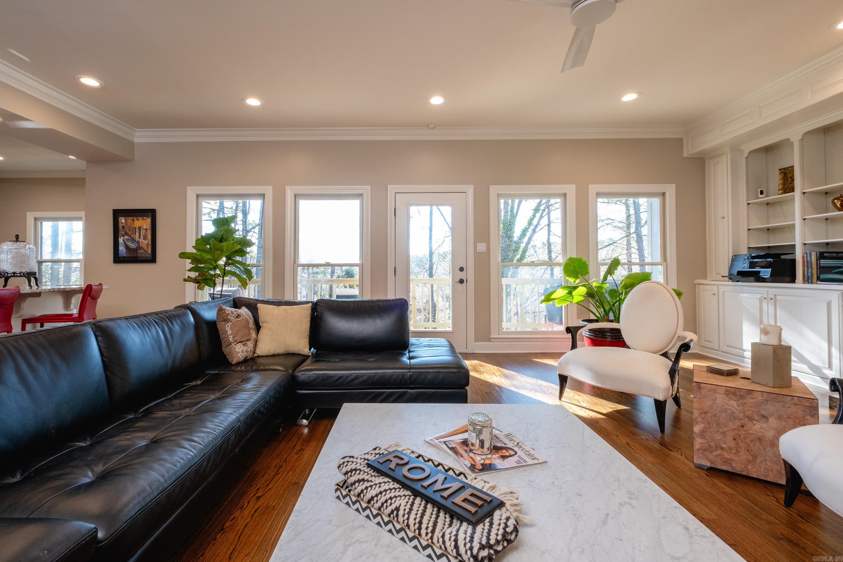 801 Pleasant Valley Drive, Unit 19  Little Rock, AR