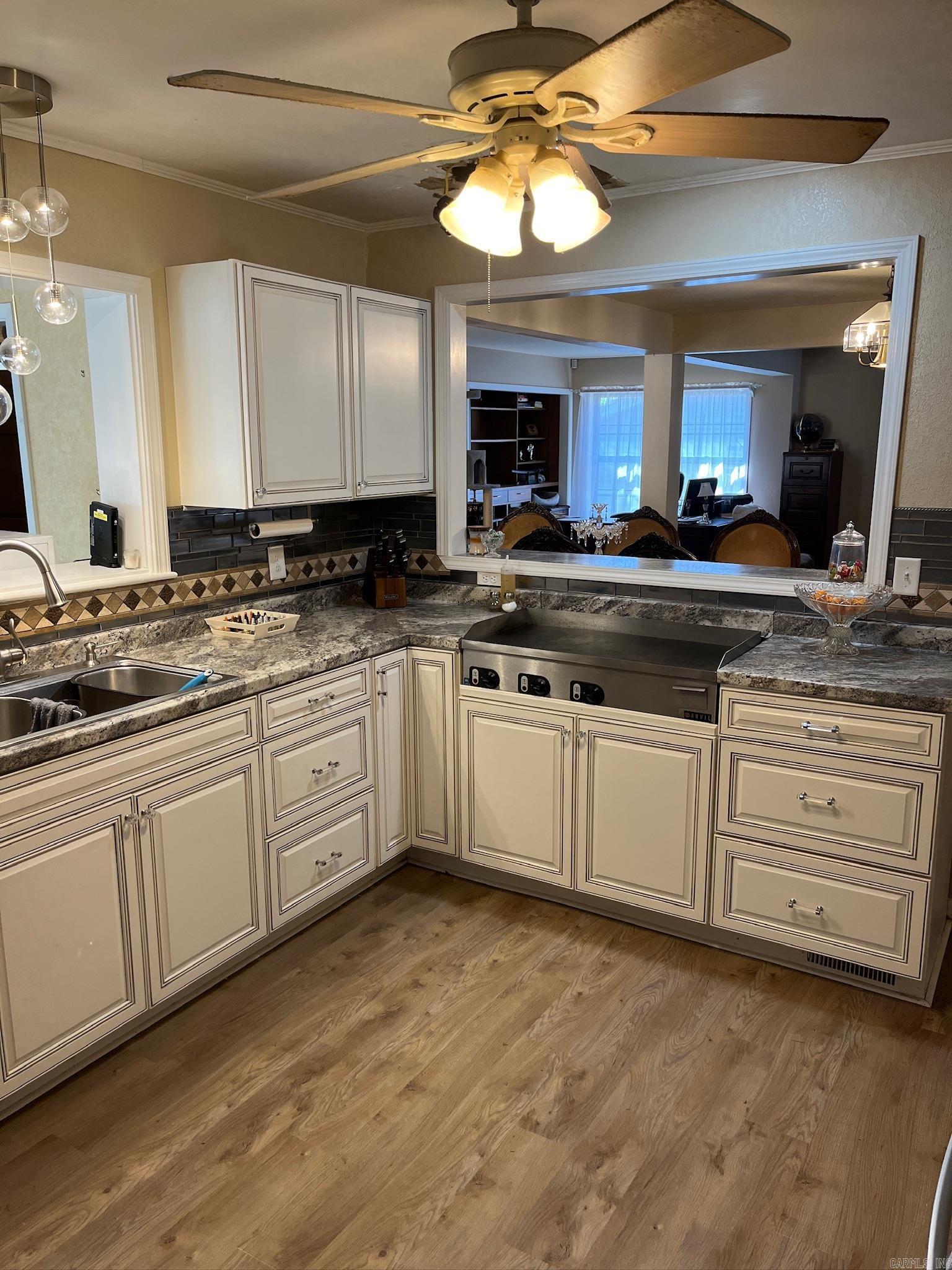 2410 Church Avenue  Mena, AR