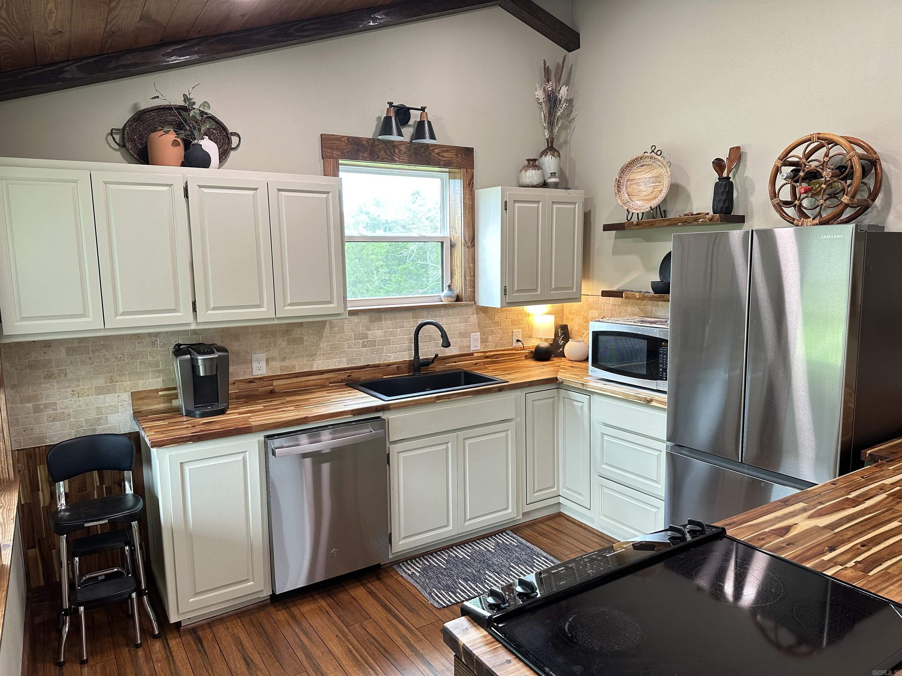 324 Quapaw  Bismarck, AR