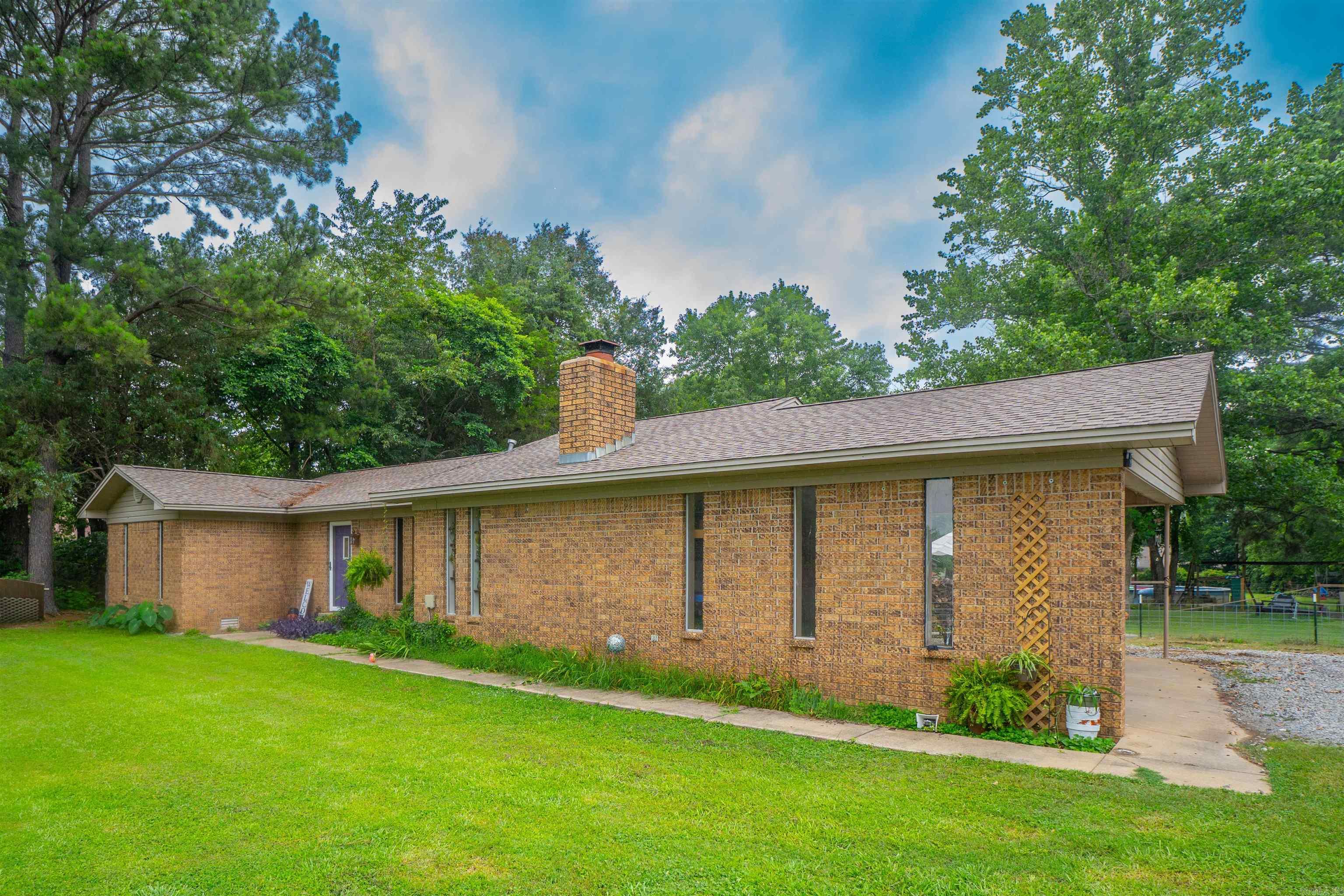 103 N Greer  Searcy, AR