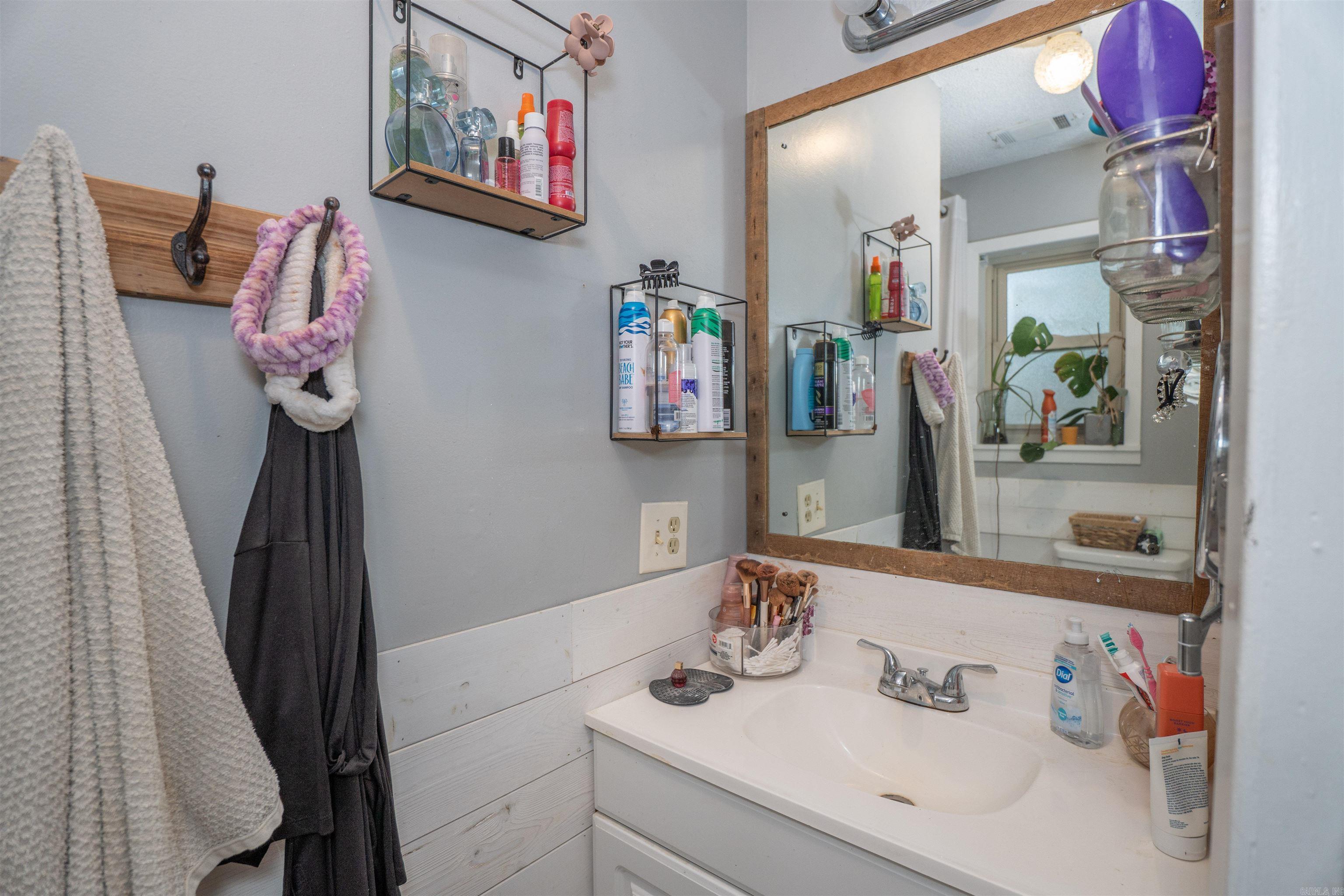103 N Greer  Searcy, AR