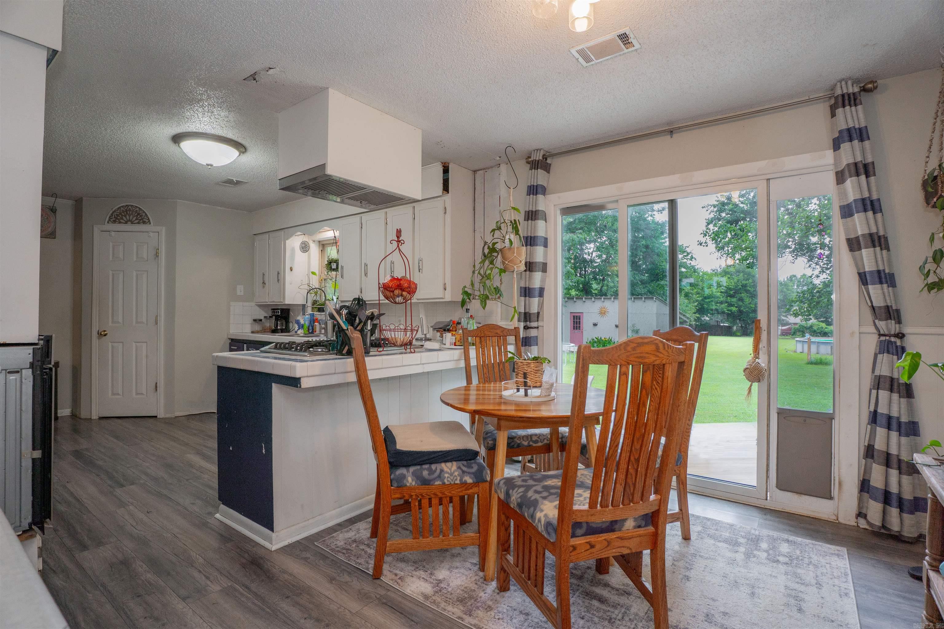103 N Greer  Searcy, AR